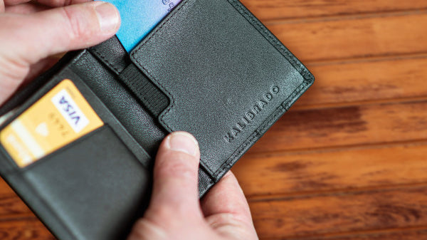Must-Have Travel Credit Cards & Their Benefits