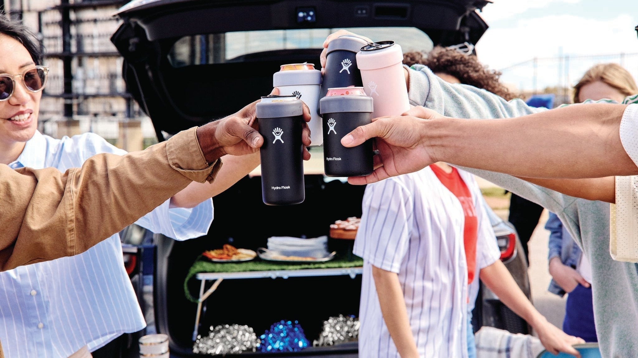 The Perfect Father’s Day Gift: Give Dad a Hydro Flask Made Just For Him