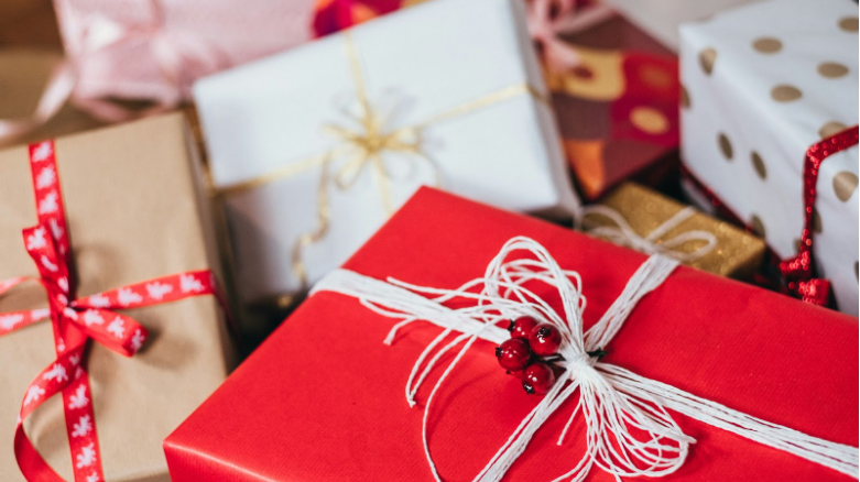 Last-Minute Travel Gift Ideas for Every Budget