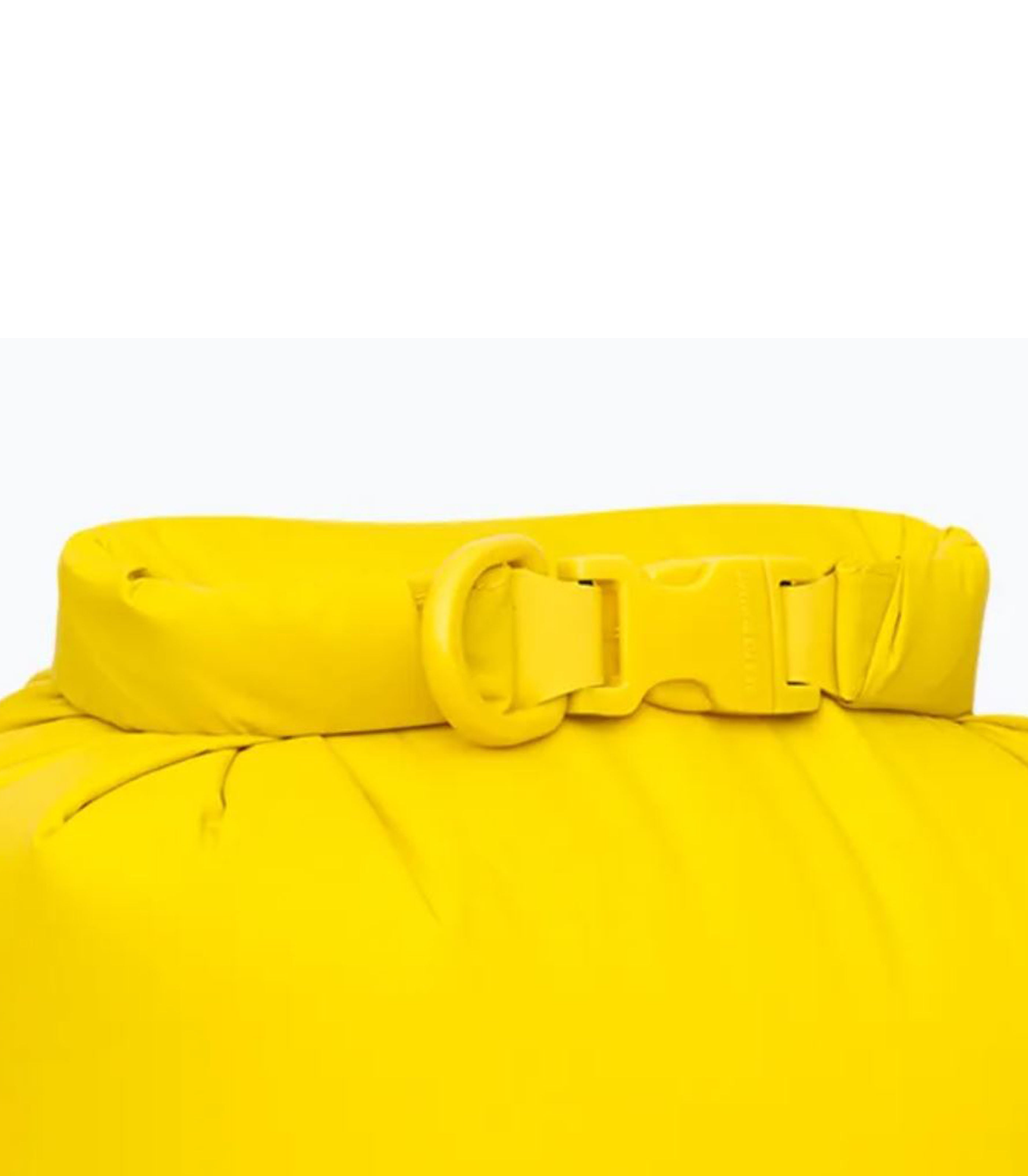 SEA TO SUMMIT PTY LTDLightweight Dry Bag 8 Litre - Sulphur