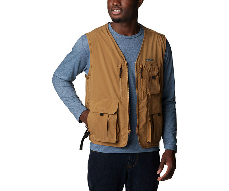 COLUMBIA SPORTSWEARMen's Silver Ridge Utility Vest Outerwear