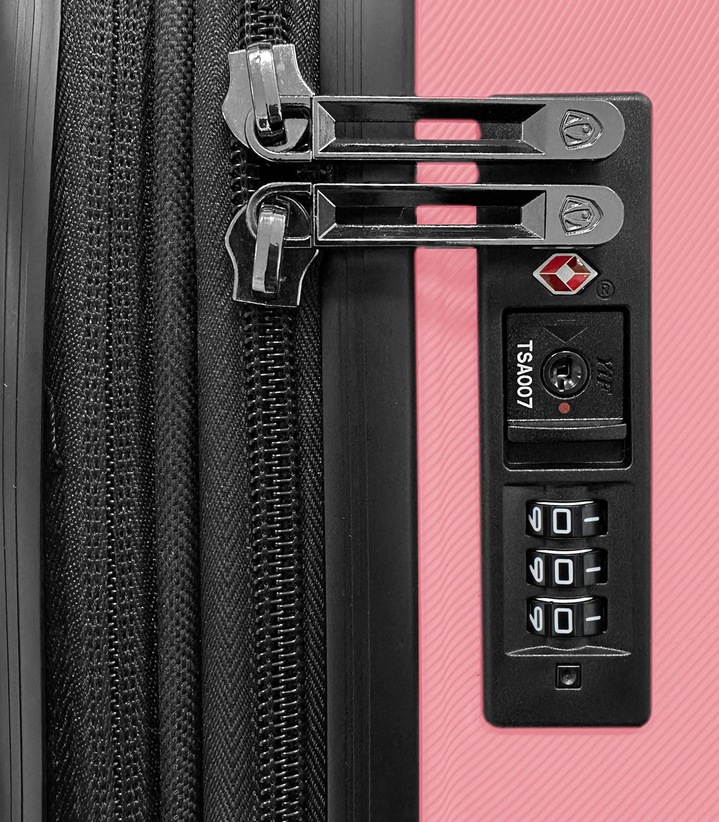 TRAVELERS CHOICEHarbor Ii Hardcase Luggage