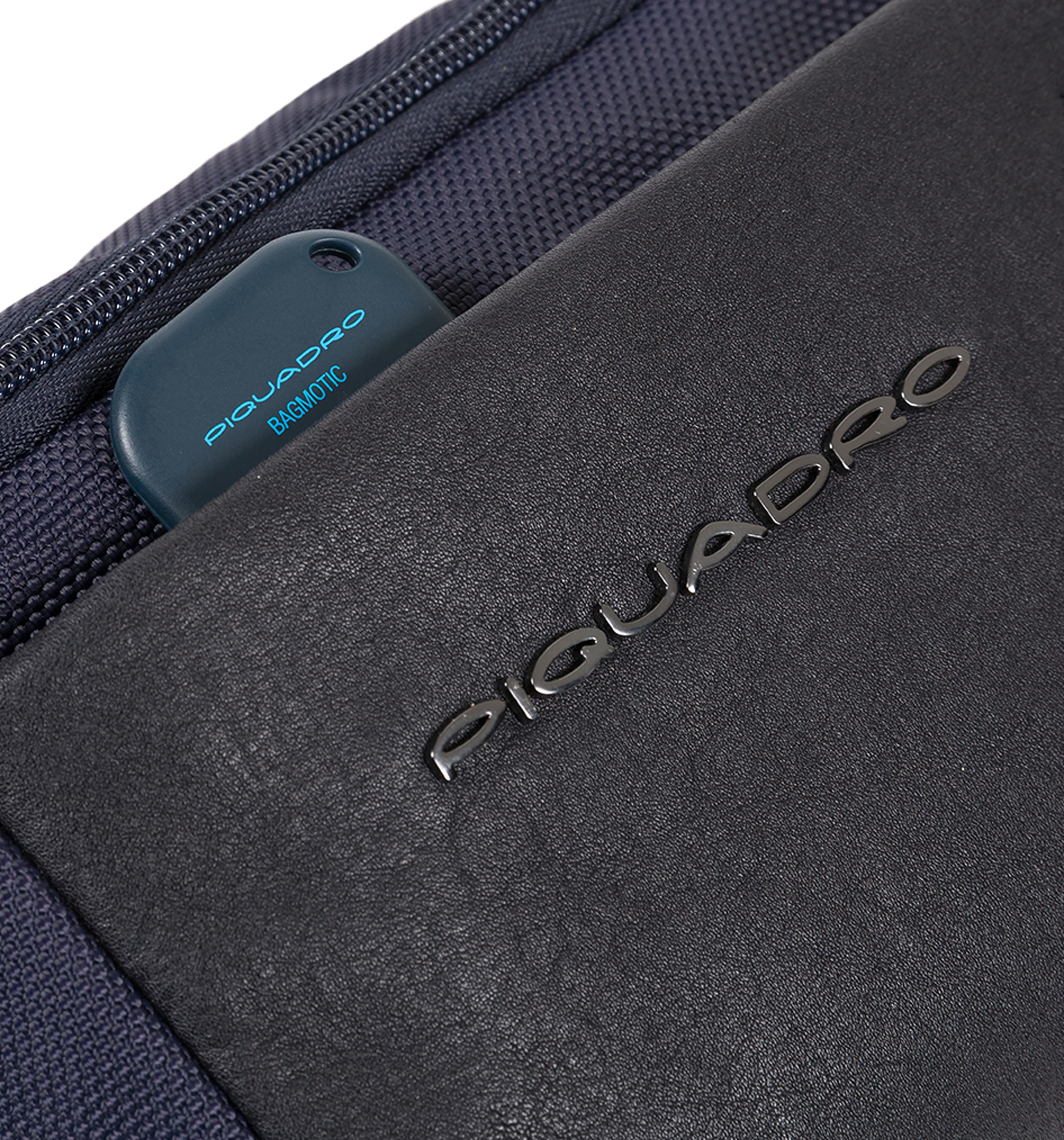 PIQUADROBrief Bag
