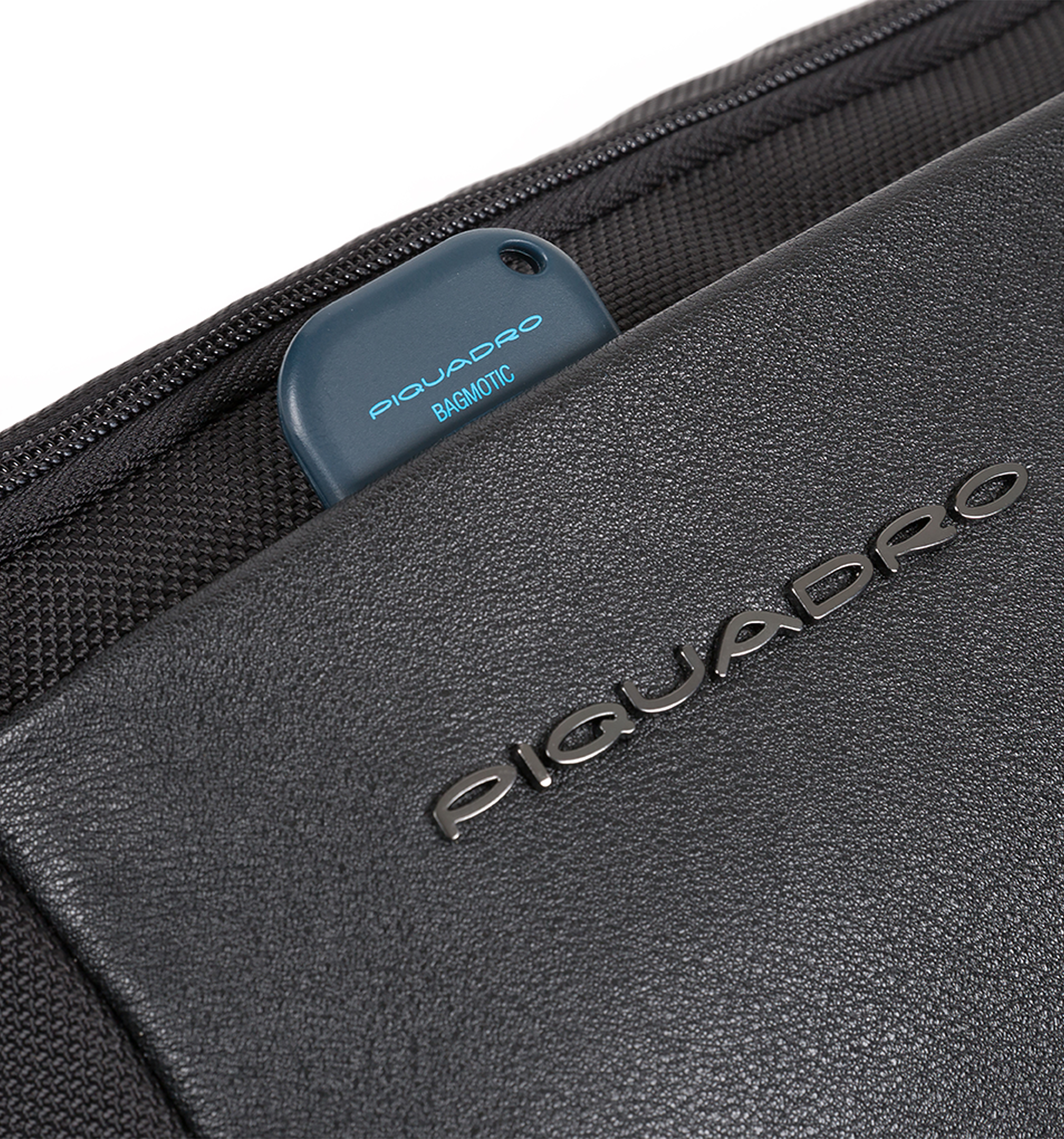 PIQUADROBrief Bag