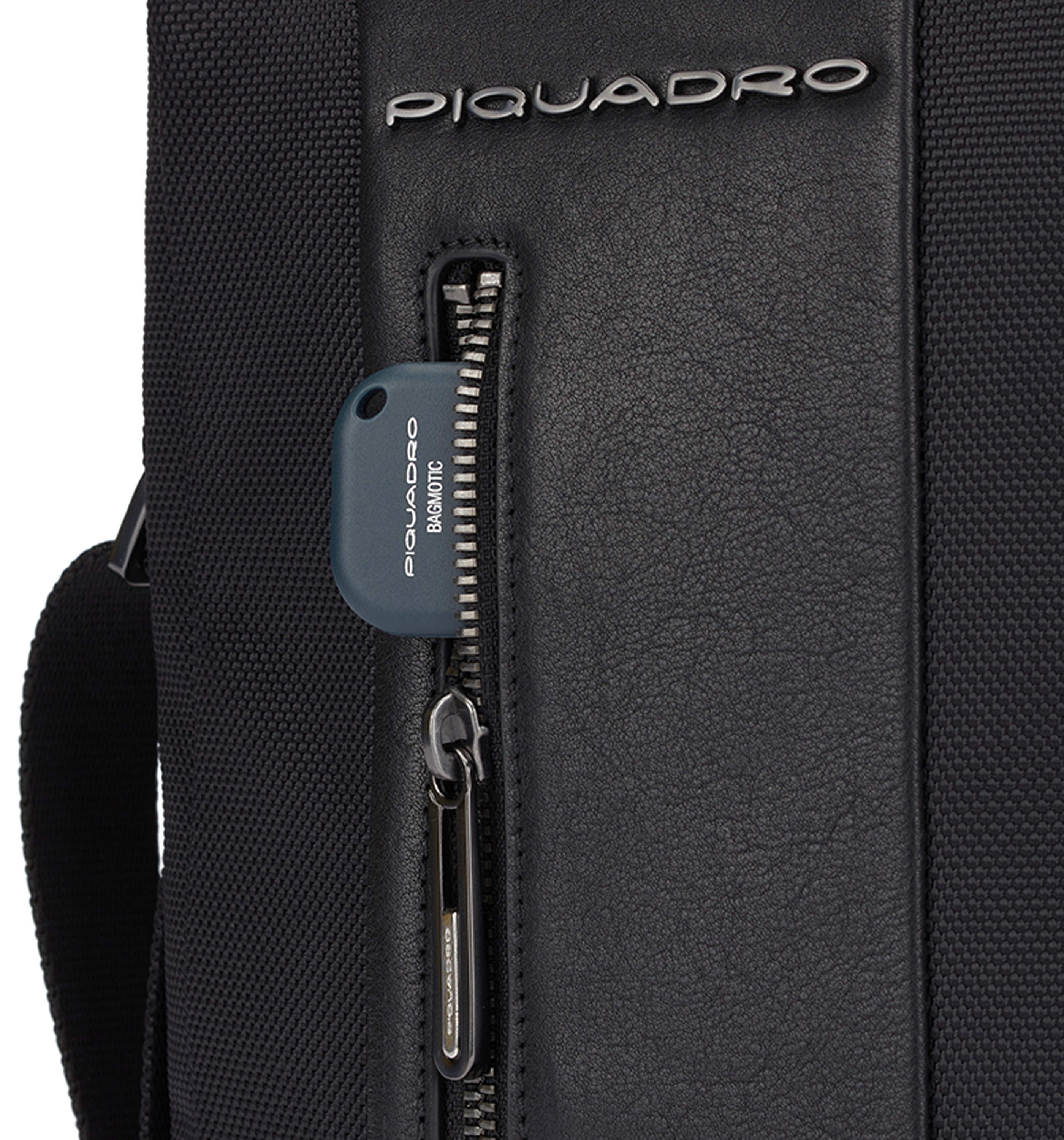 PIQUADROBrief Bag