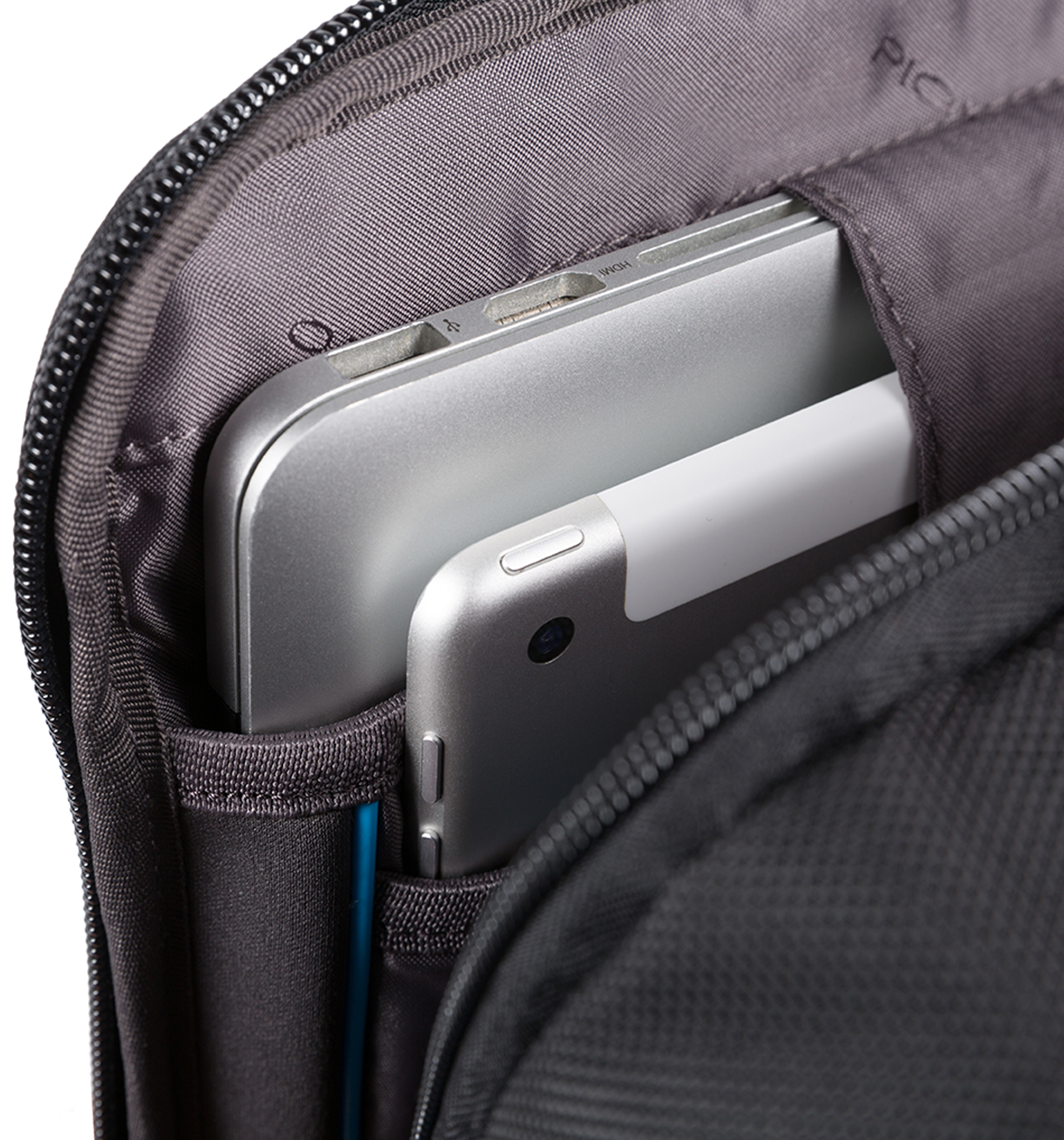 PIQUADROBrief Backpack