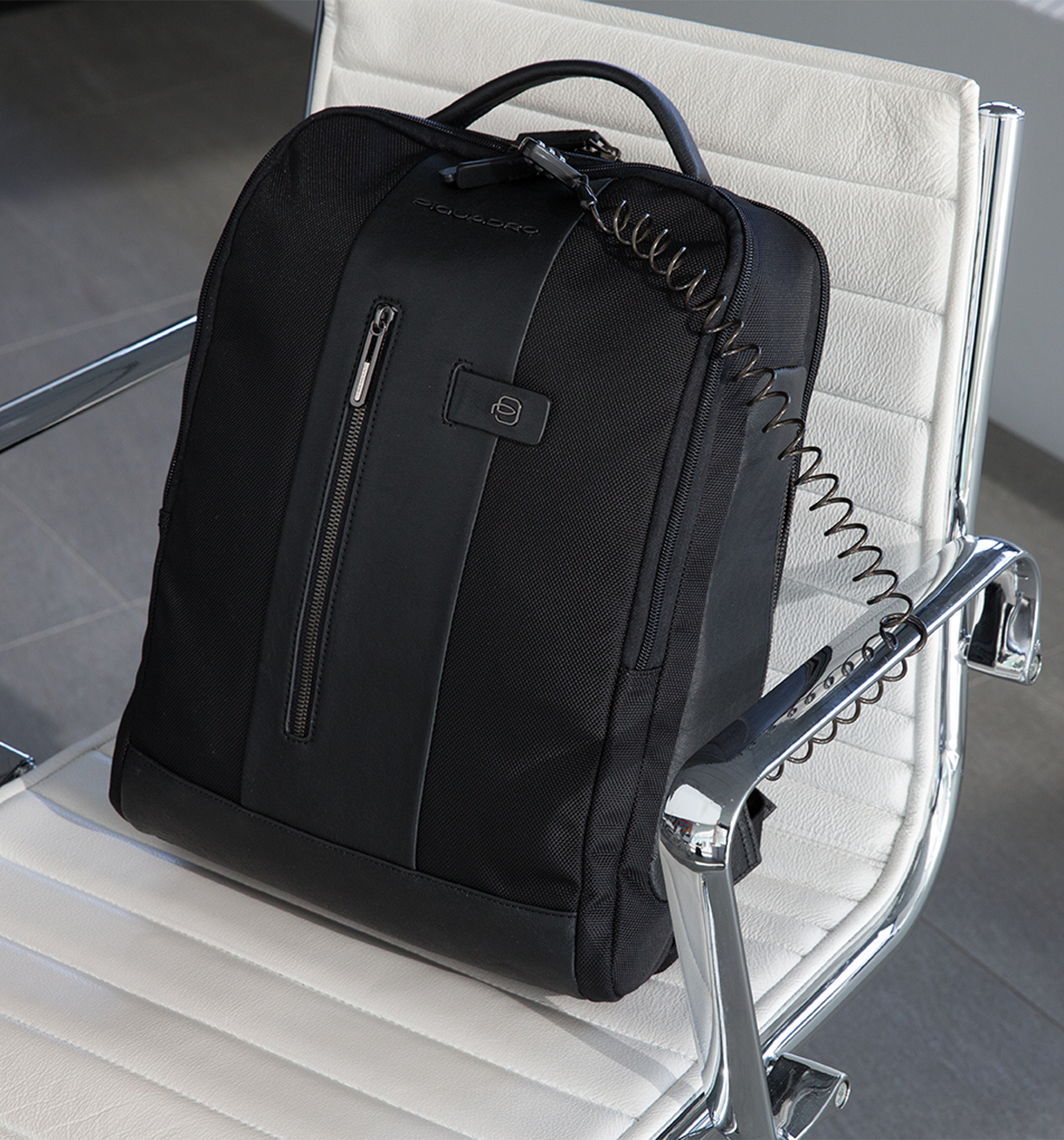 PIQUADROBrief Backpack