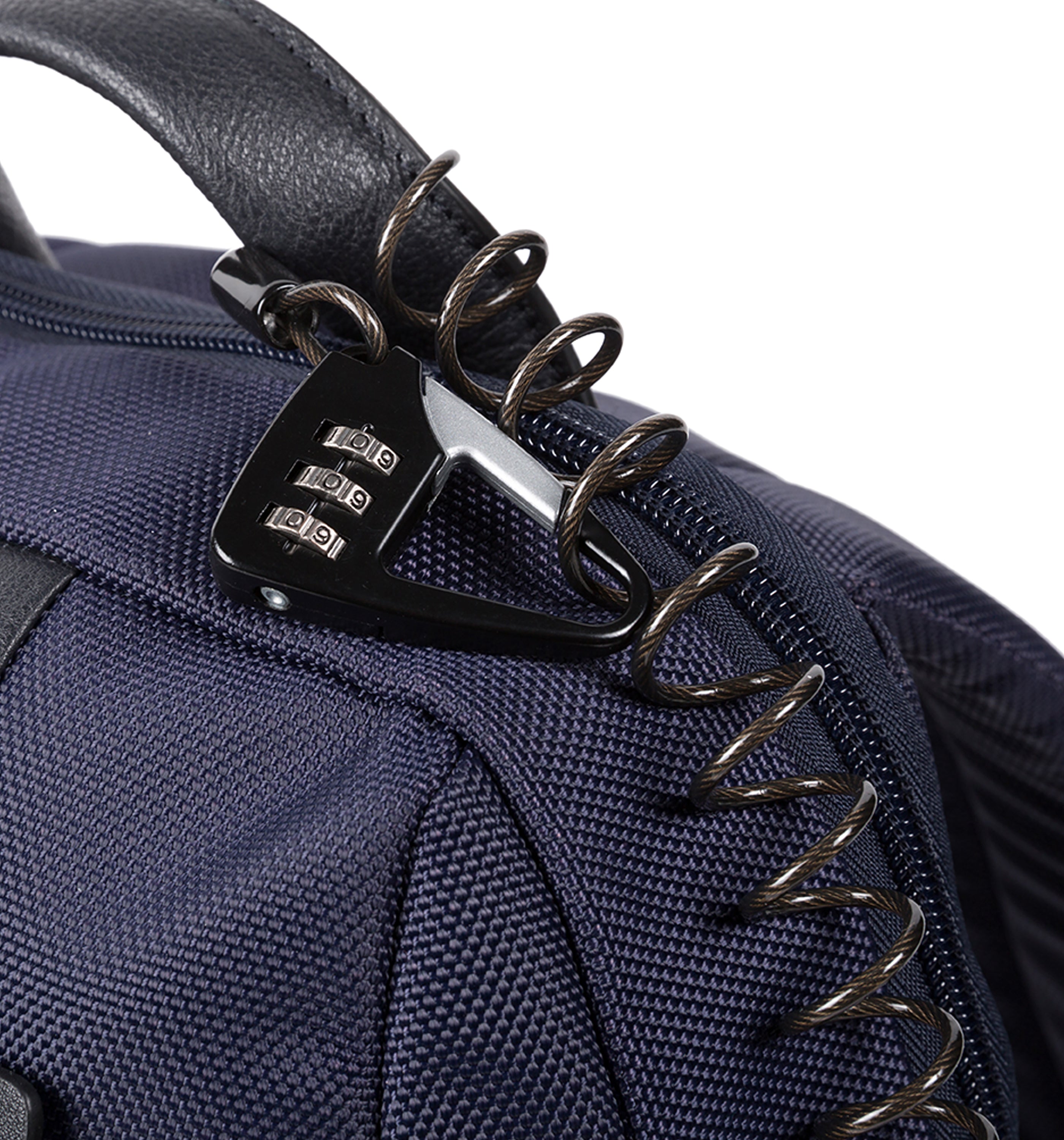 PIQUADROBrief Backpack
