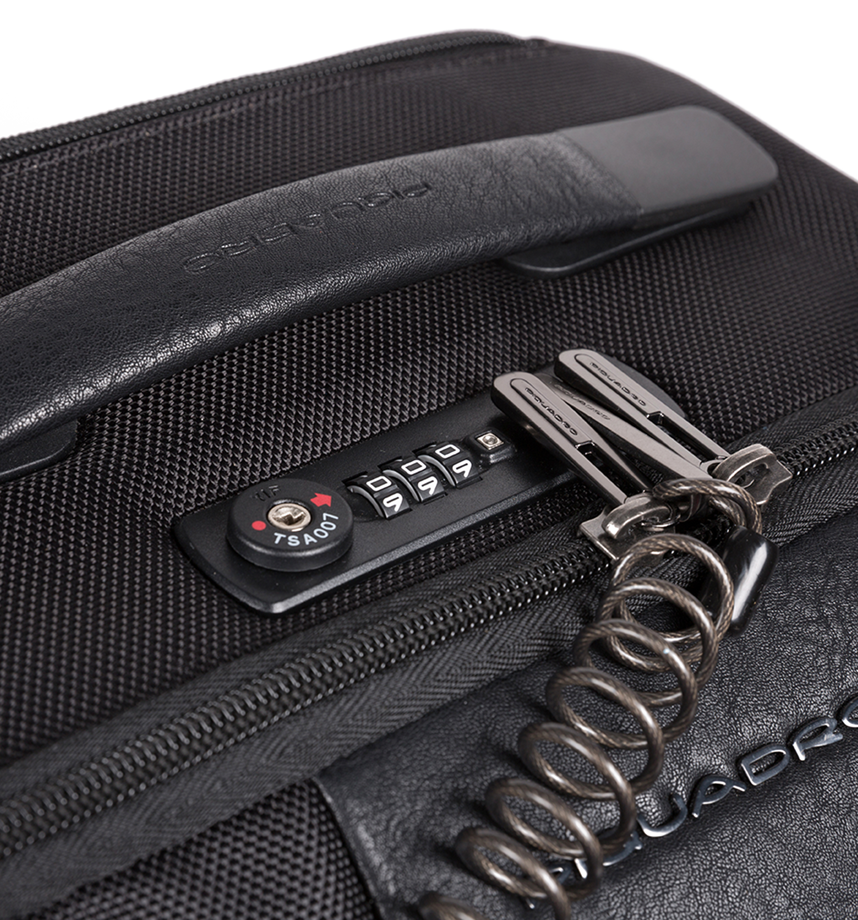 PIQUADROBrief Hardcase Luggage