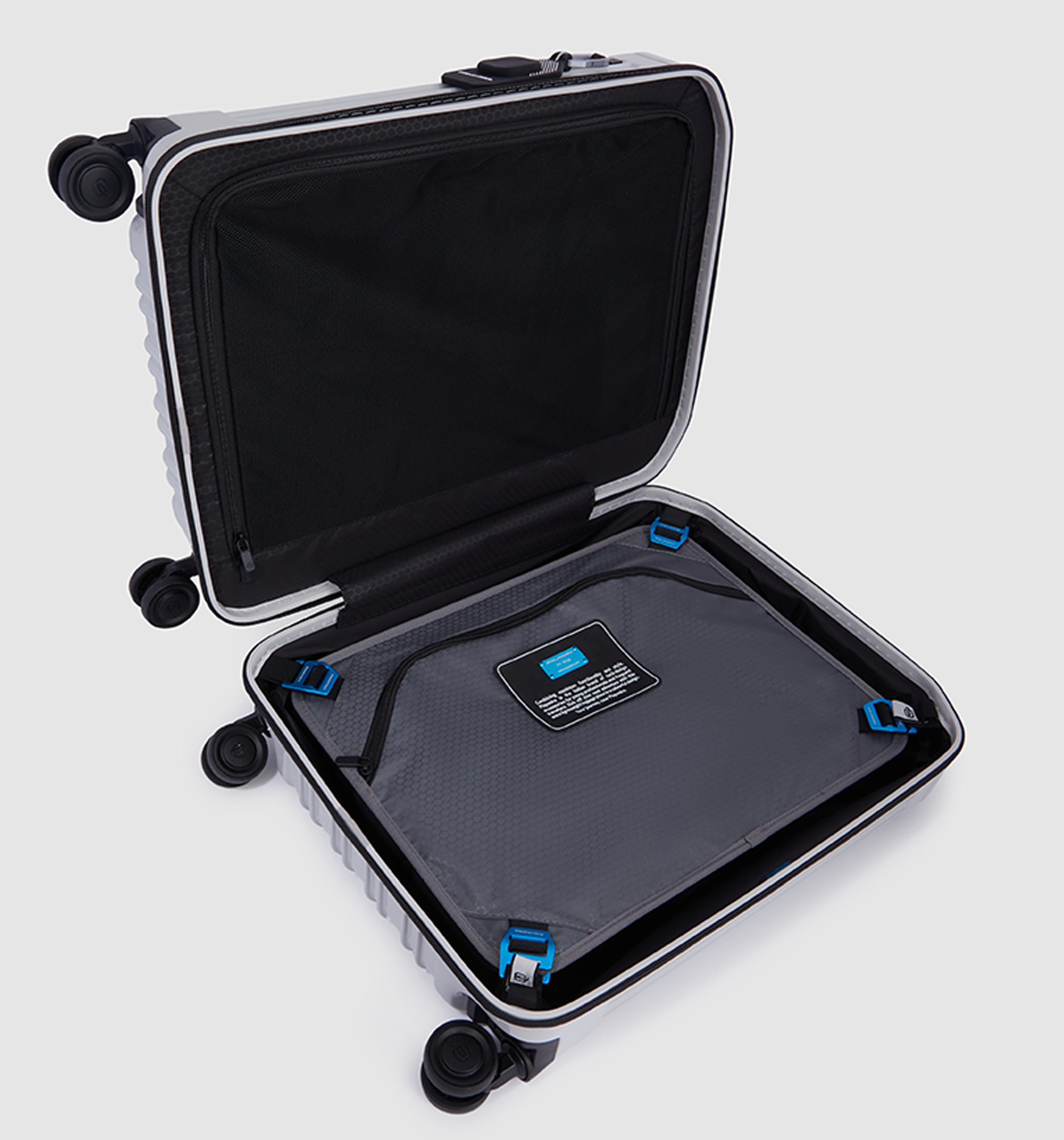 PIQUADROPq Lite Hardcase Luggage