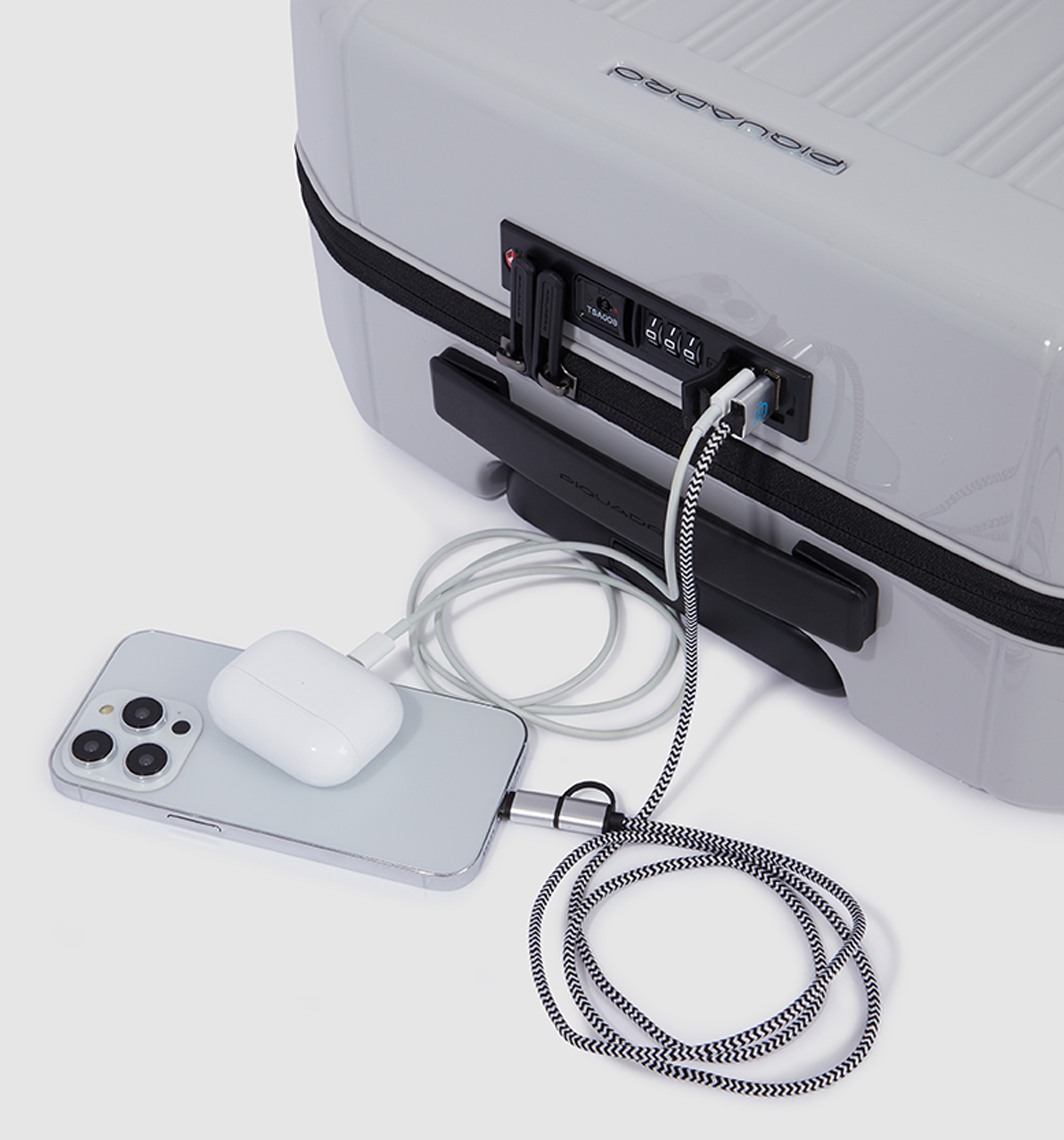 PIQUADROPq Lite Hardcase Luggage