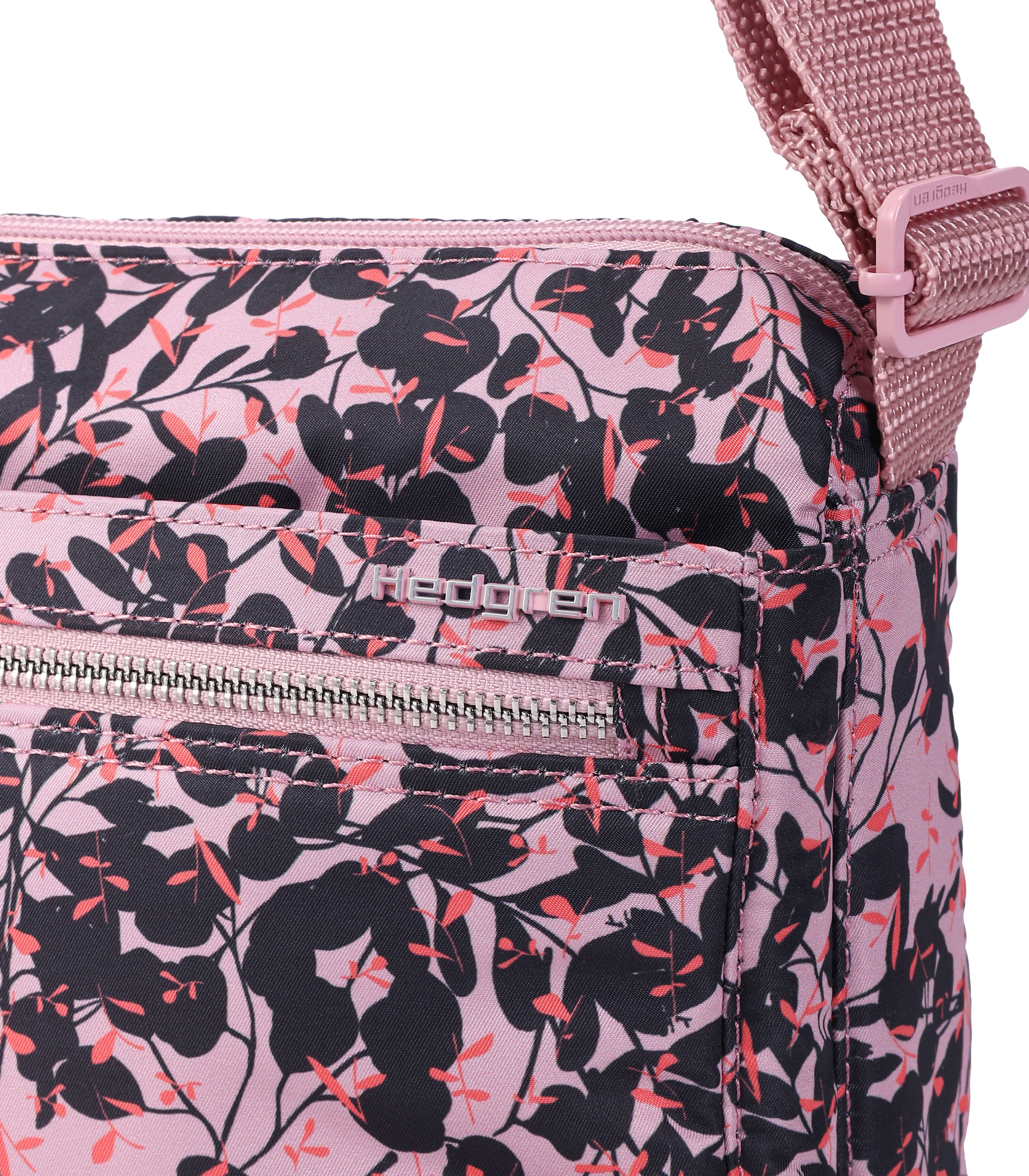 HEDGRENEye M Sling Bag