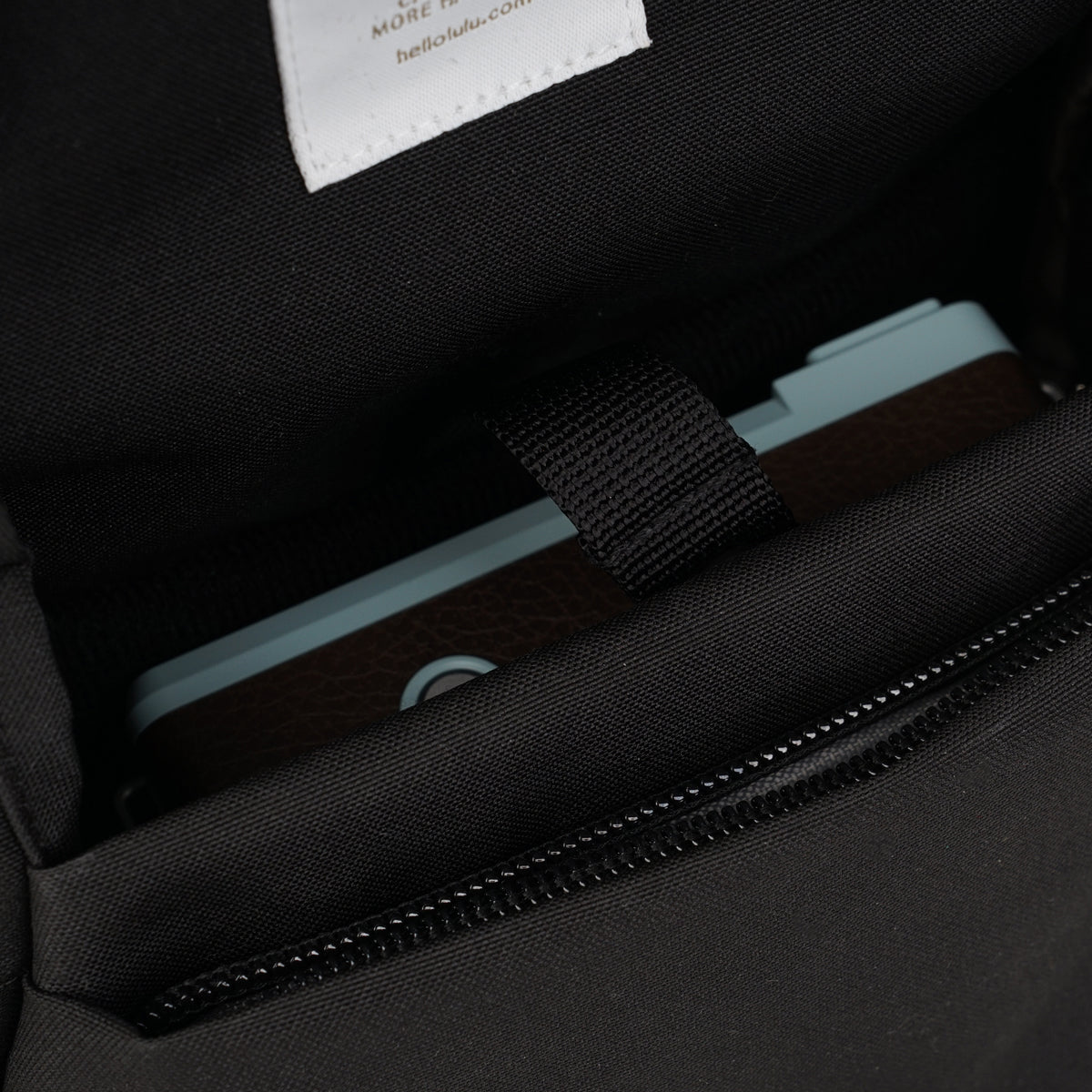 HELLOLULUVenus Bag