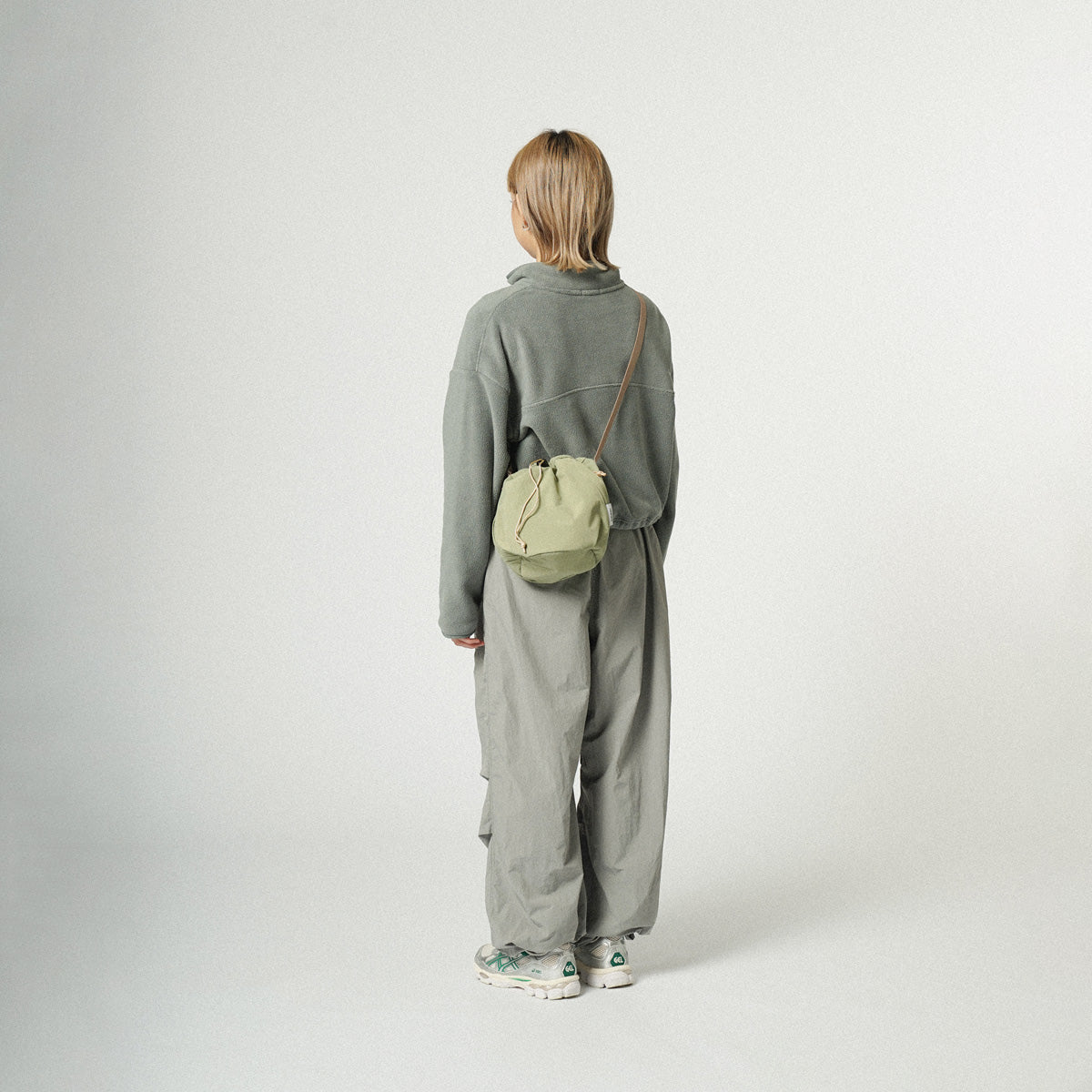 HELLOLULUChico Sling Bag