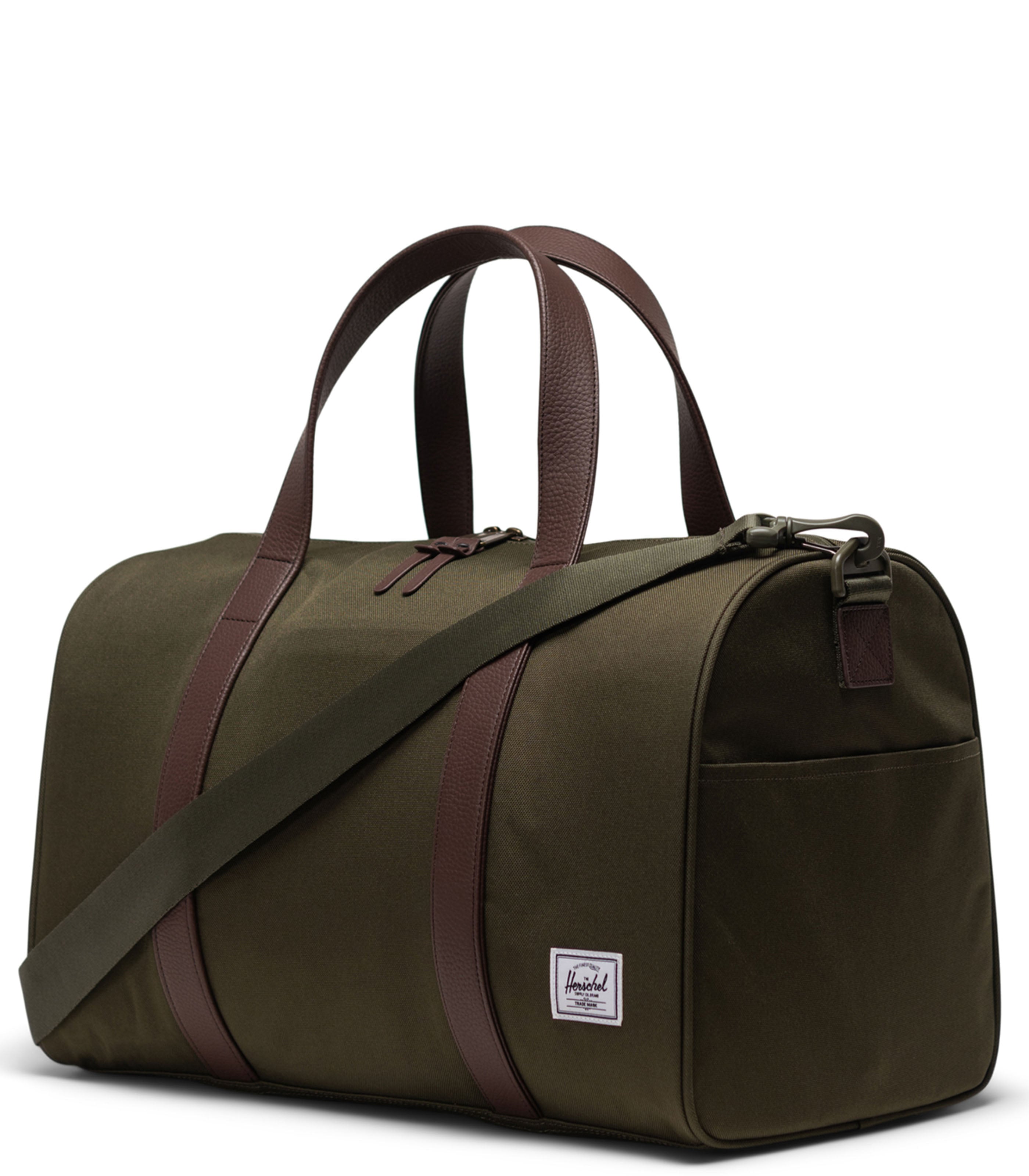 HERSCHELNovel Carry On Duffel