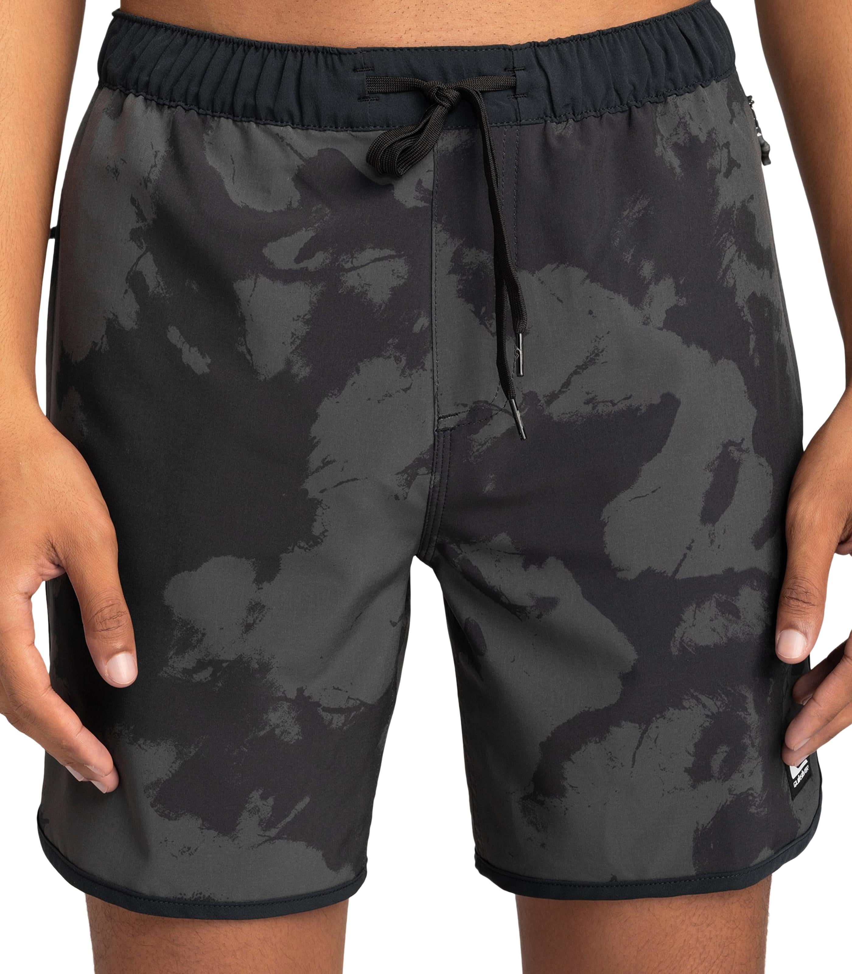 QUIKSILVEROmni Scallop Nb Volley Shorts