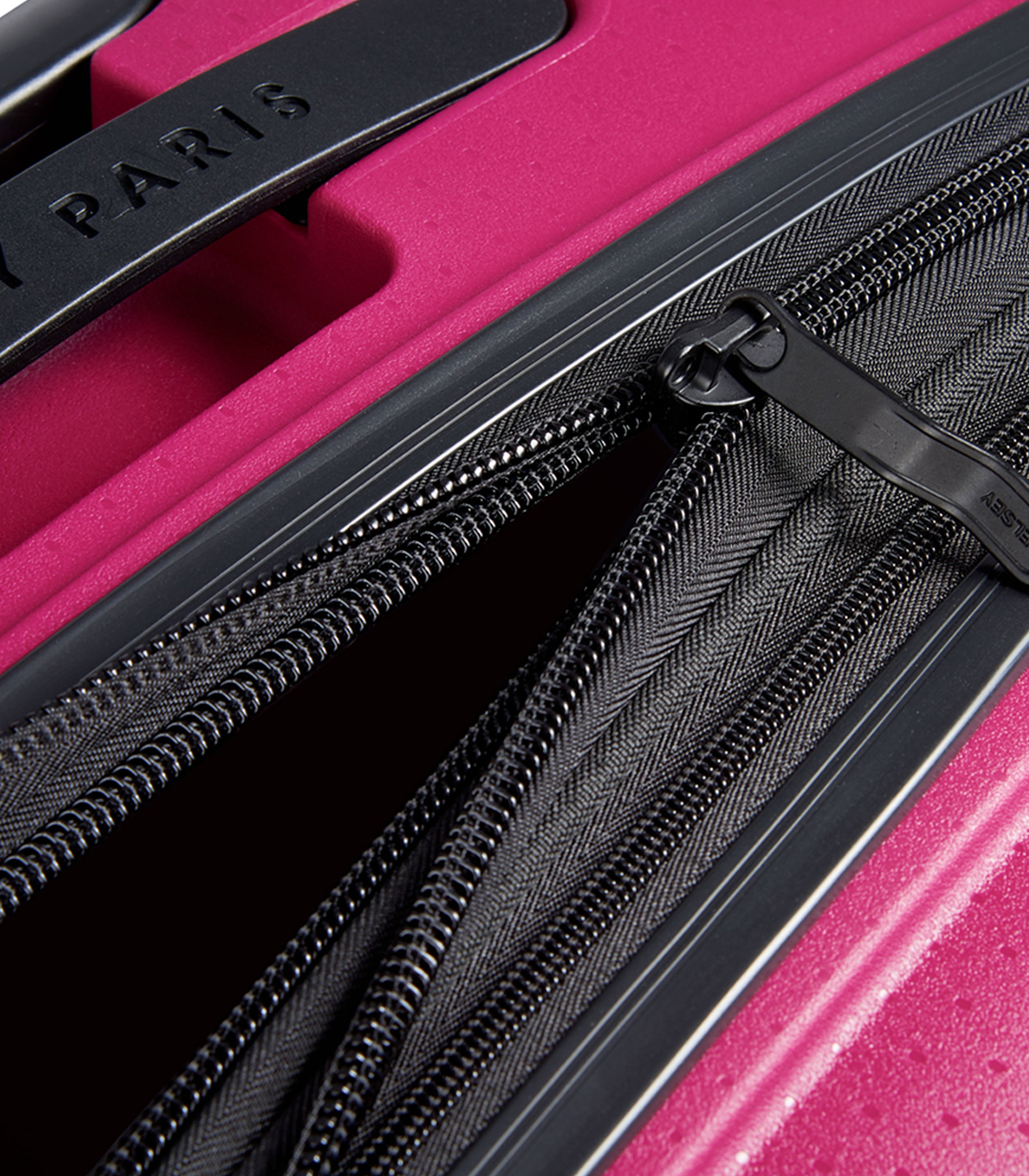 DELSEY PARISBelmont Plus Raspberry 71cm (Medium)