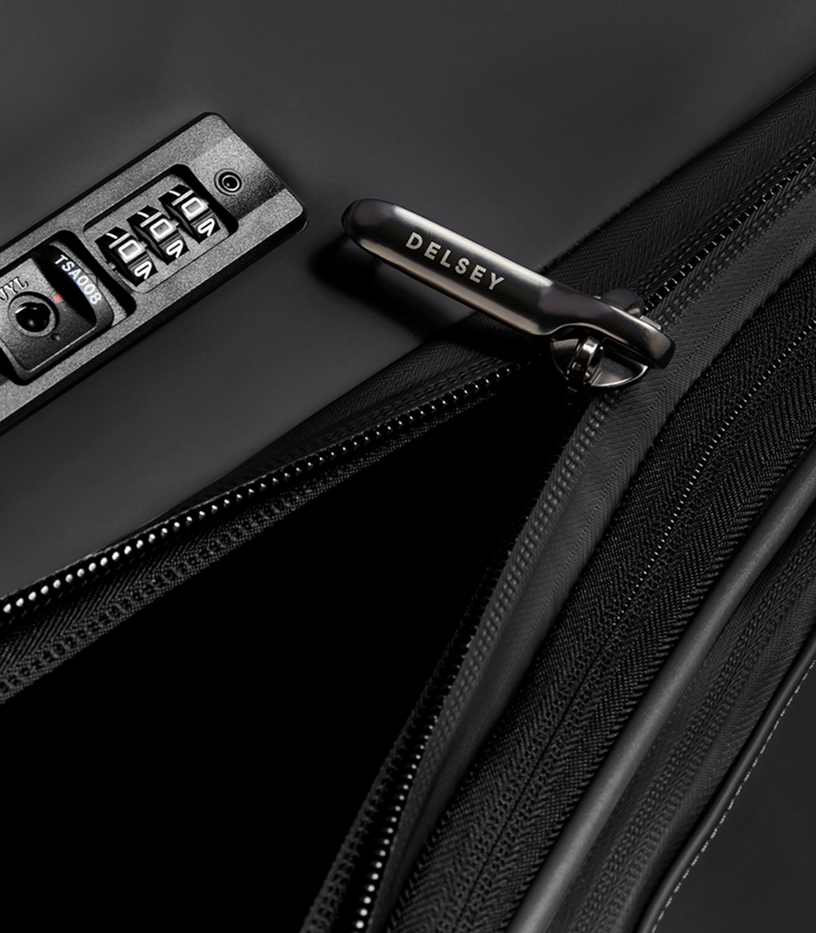 DELSEY PARISTurenne Soft Black 76cm (Large)