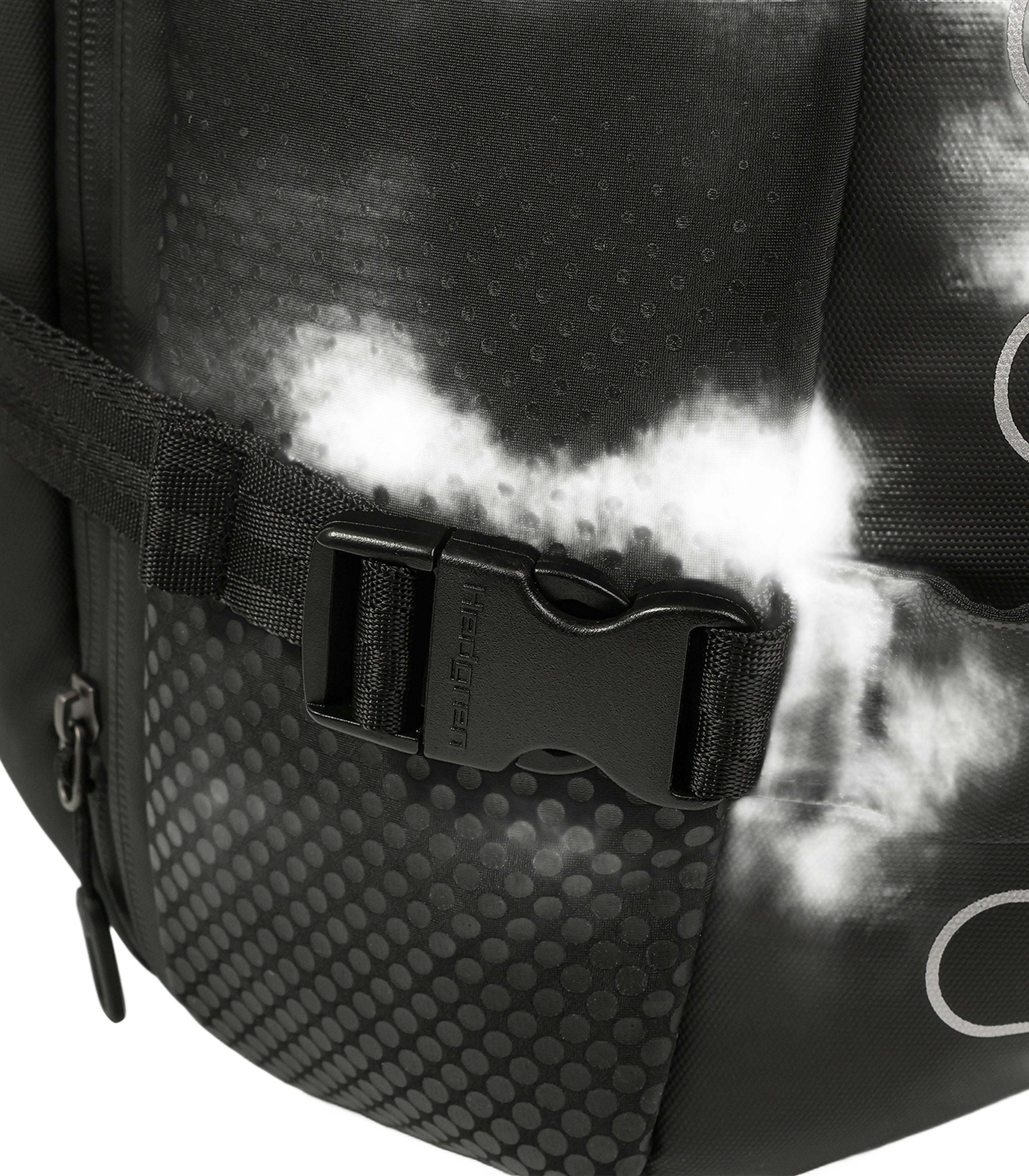 HEDGRENTrip L P Backpack