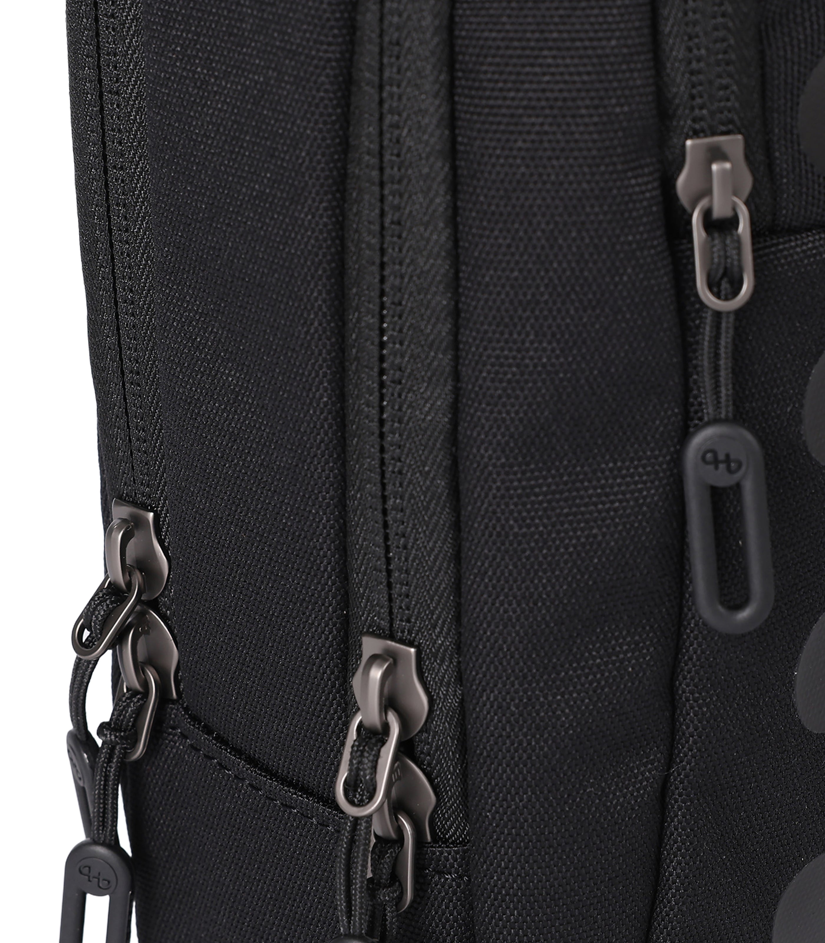 HEDGRENRelax M Sling Bag