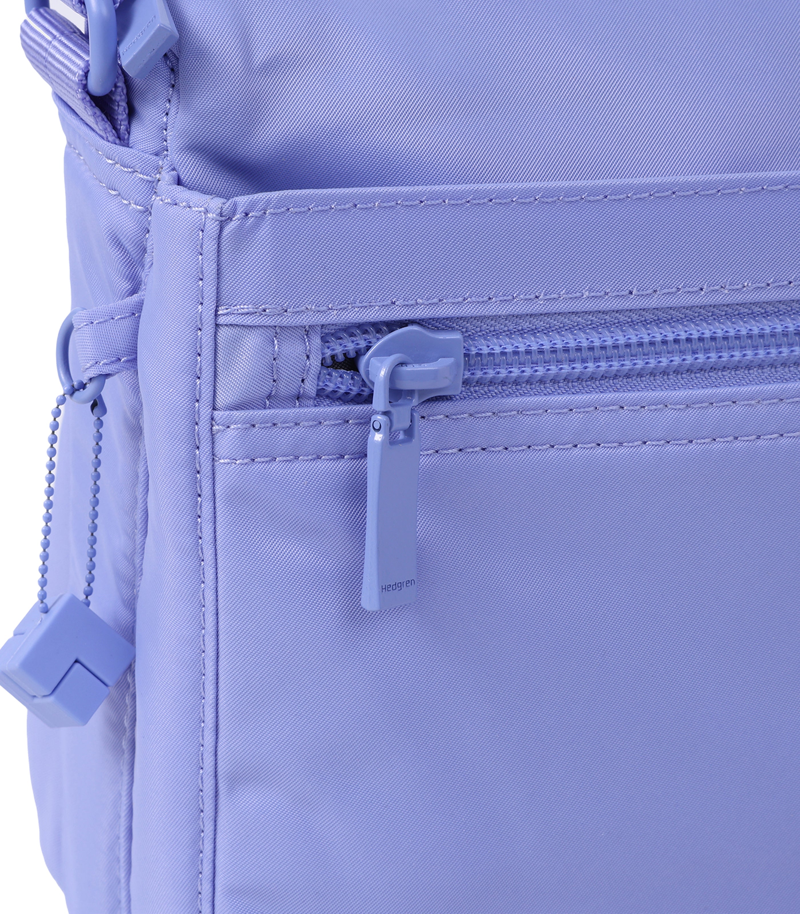 HEDGRENEye M Sling Bag