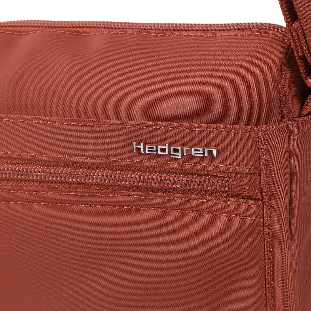 HEDGRENEye M Crossbody/Sling/Messenger
