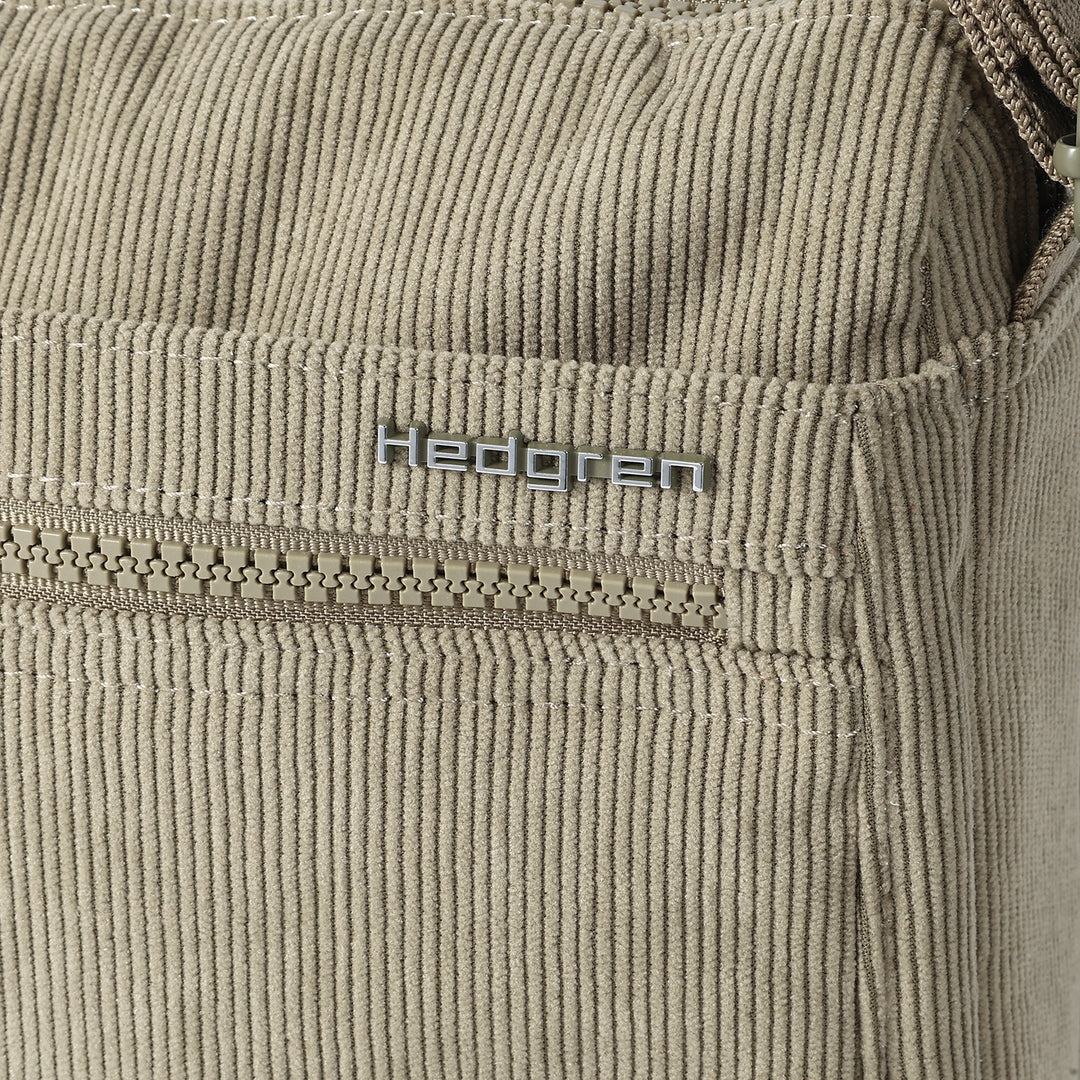 HEDGRENEye M Crossbody/Sling/Messenger