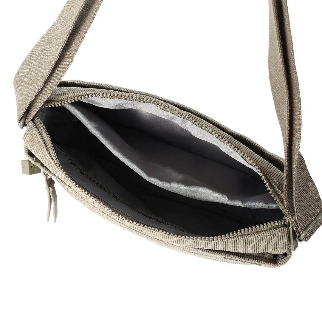 HEDGRENEye M Crossbody/Sling/Messenger
