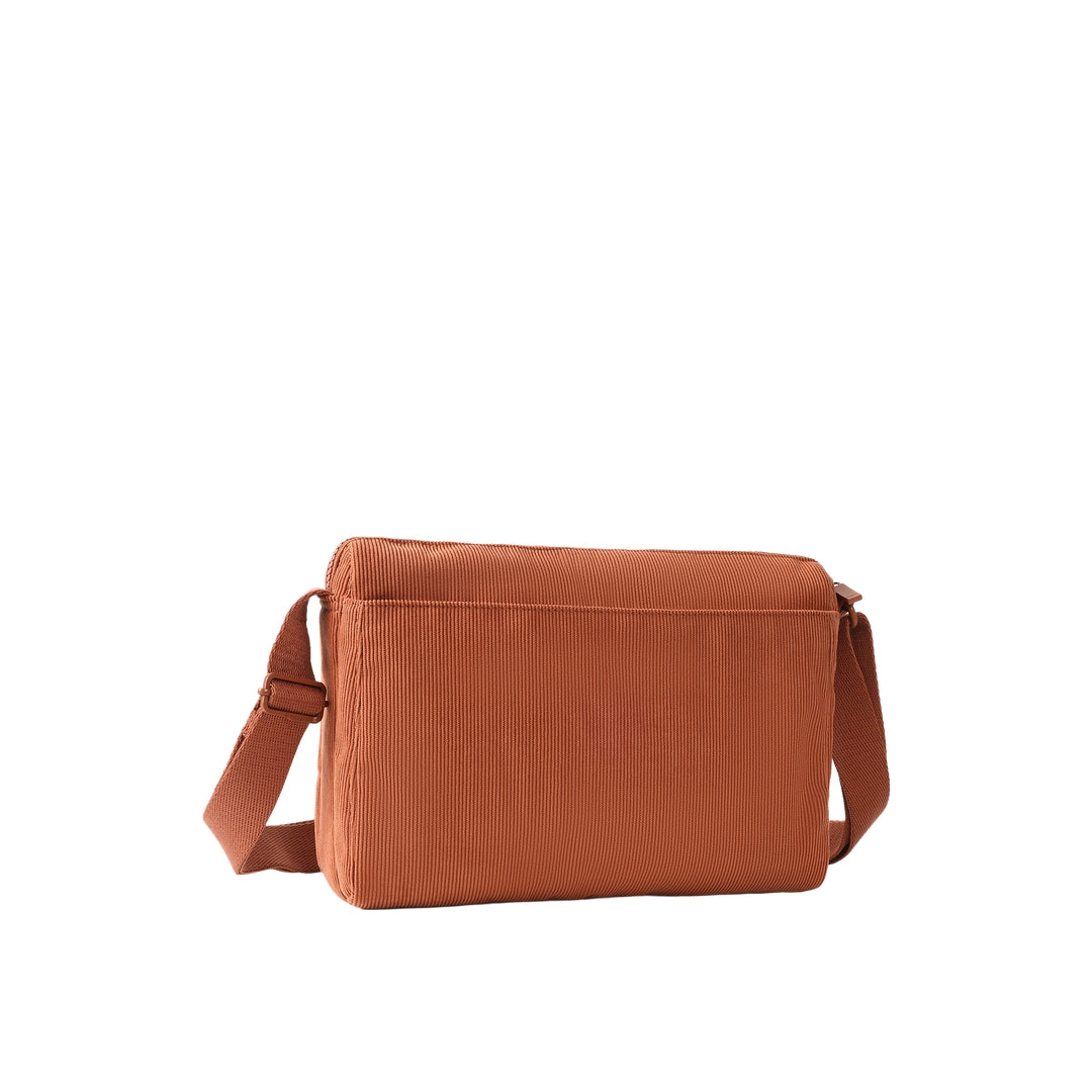 HEDGRENEye M Crossbody/Sling/Messenger