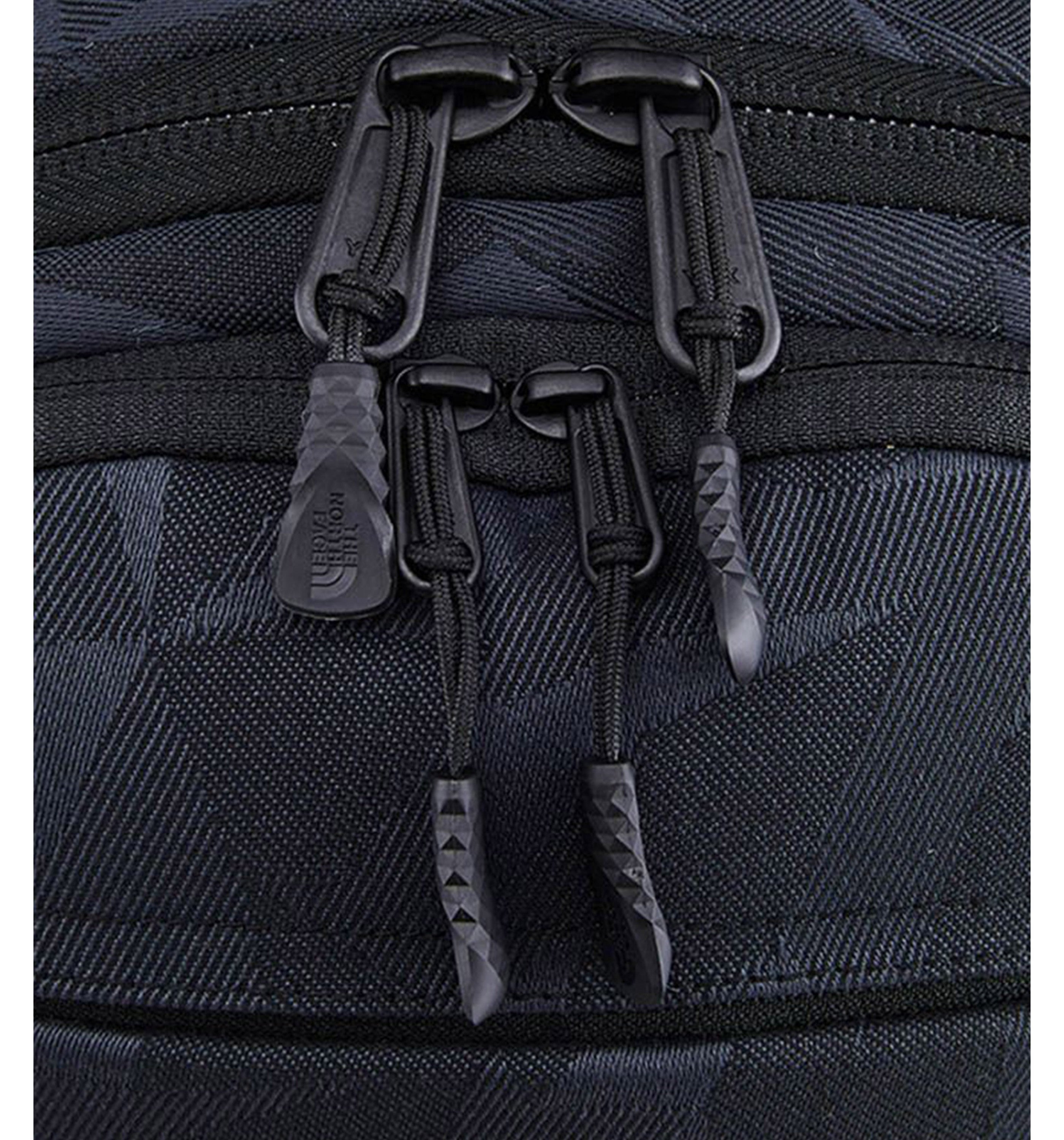 THE NORTH FACESurge Backpack