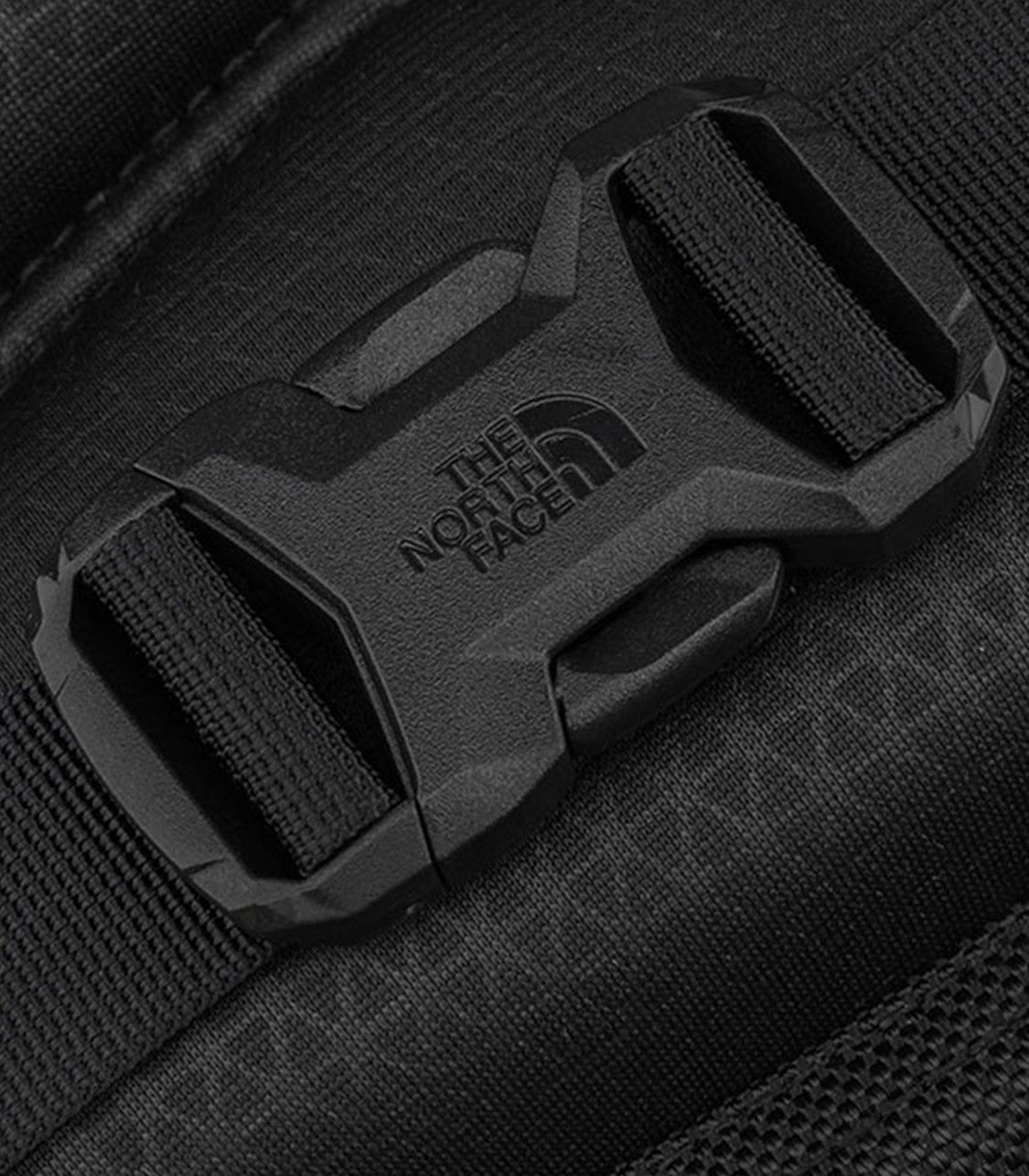 THE NORTH FACERouter Backpack
