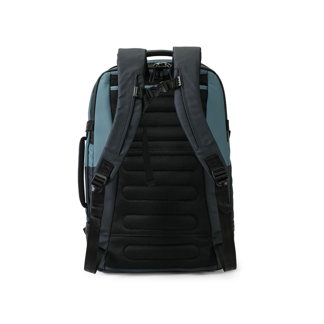 HEDGRENTrip L P Backpack