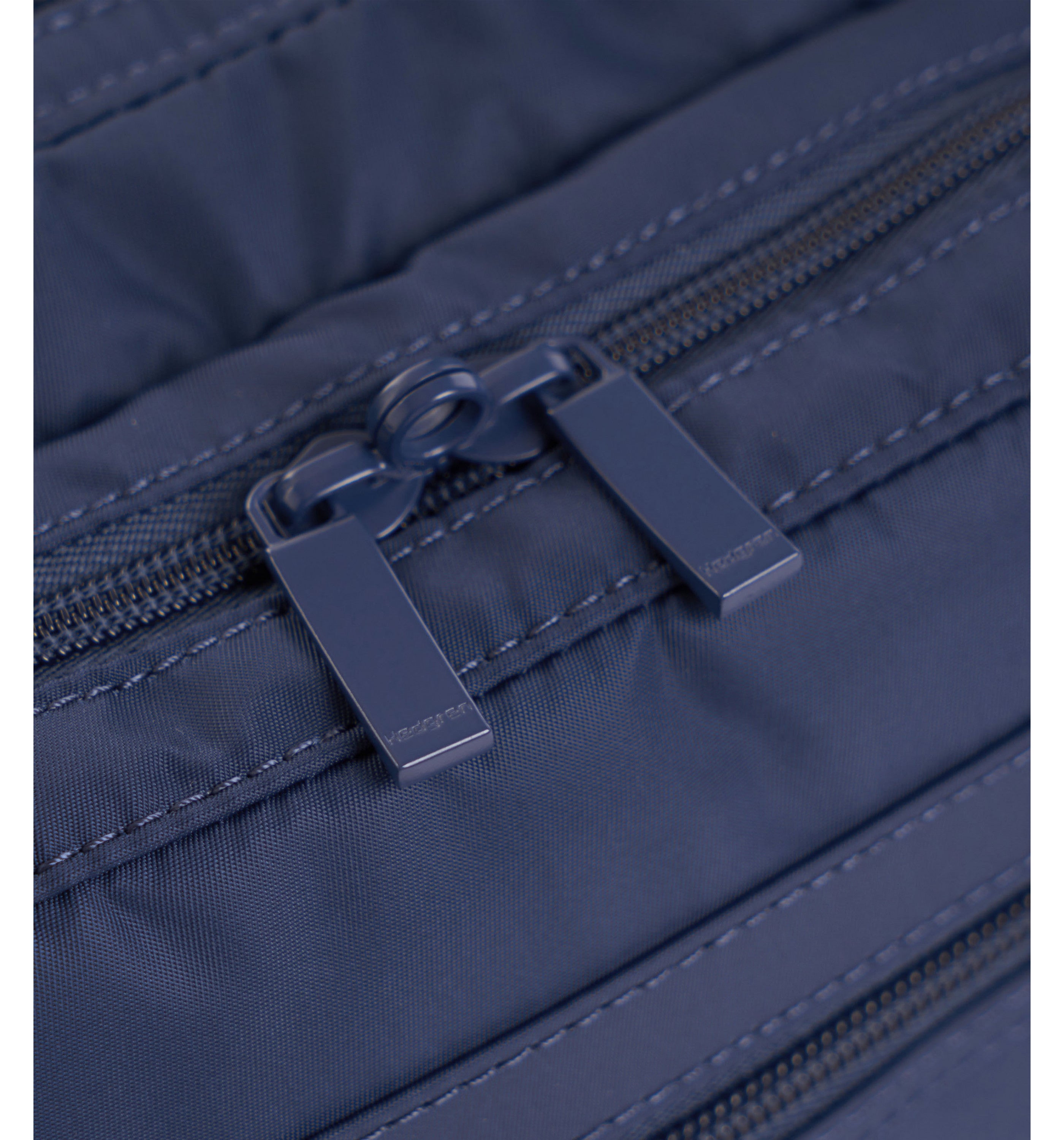 HEDGRENMetro Sling Bag