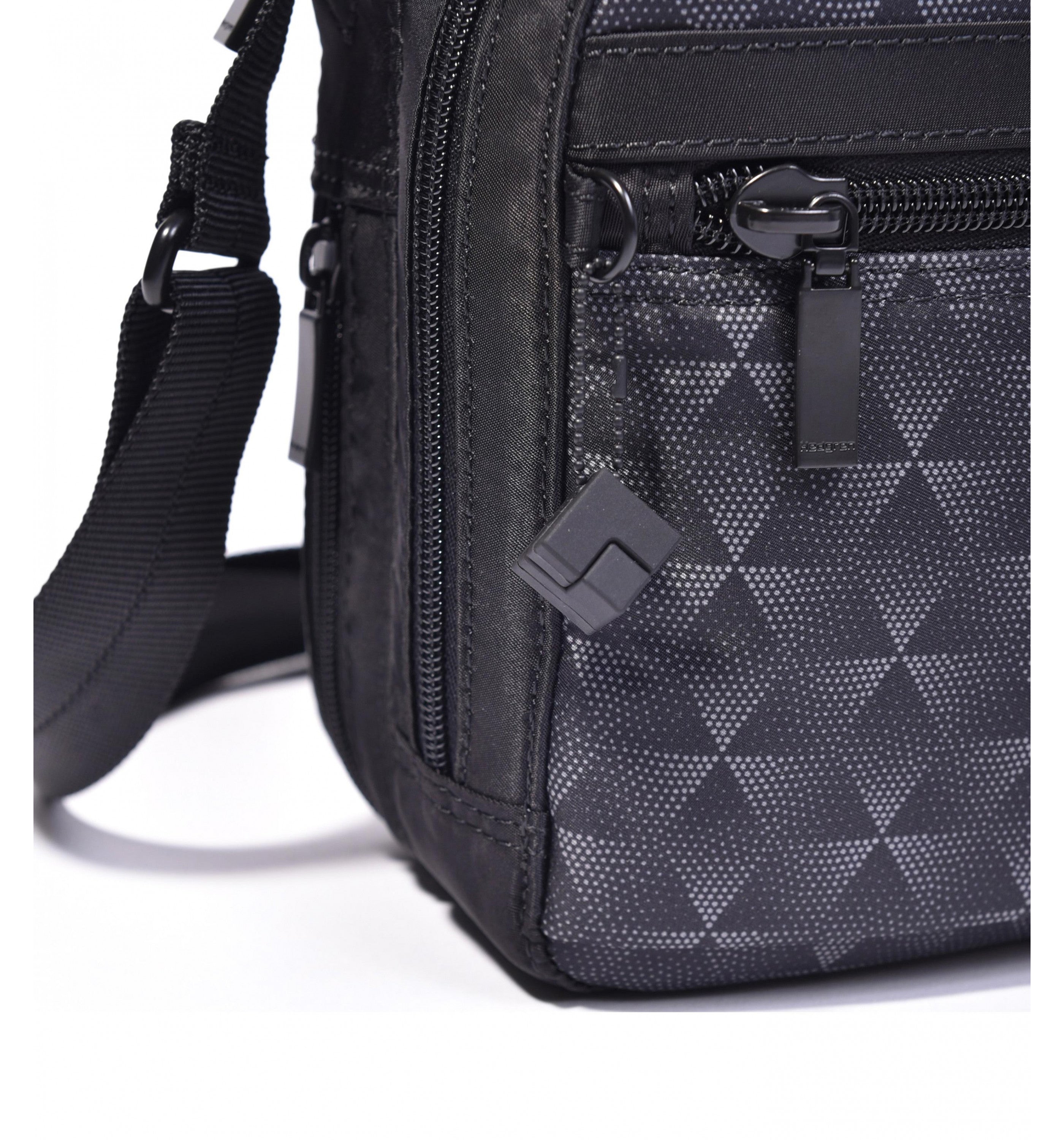 HEDGRENMetro Sling Bag