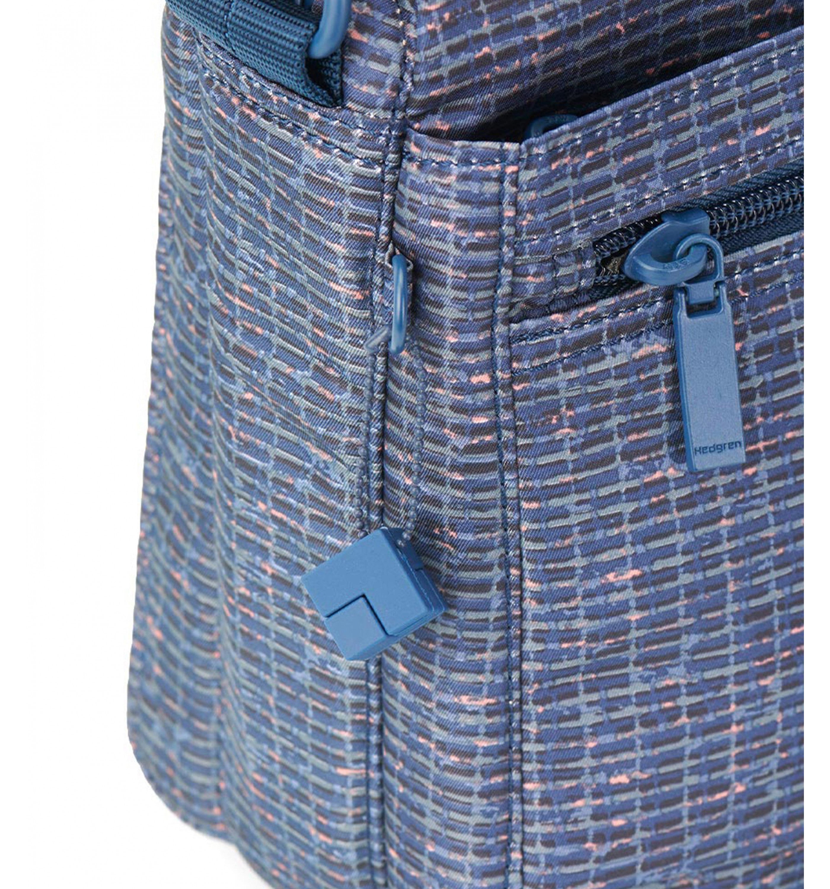 HEDGRENEye M Sling Bag