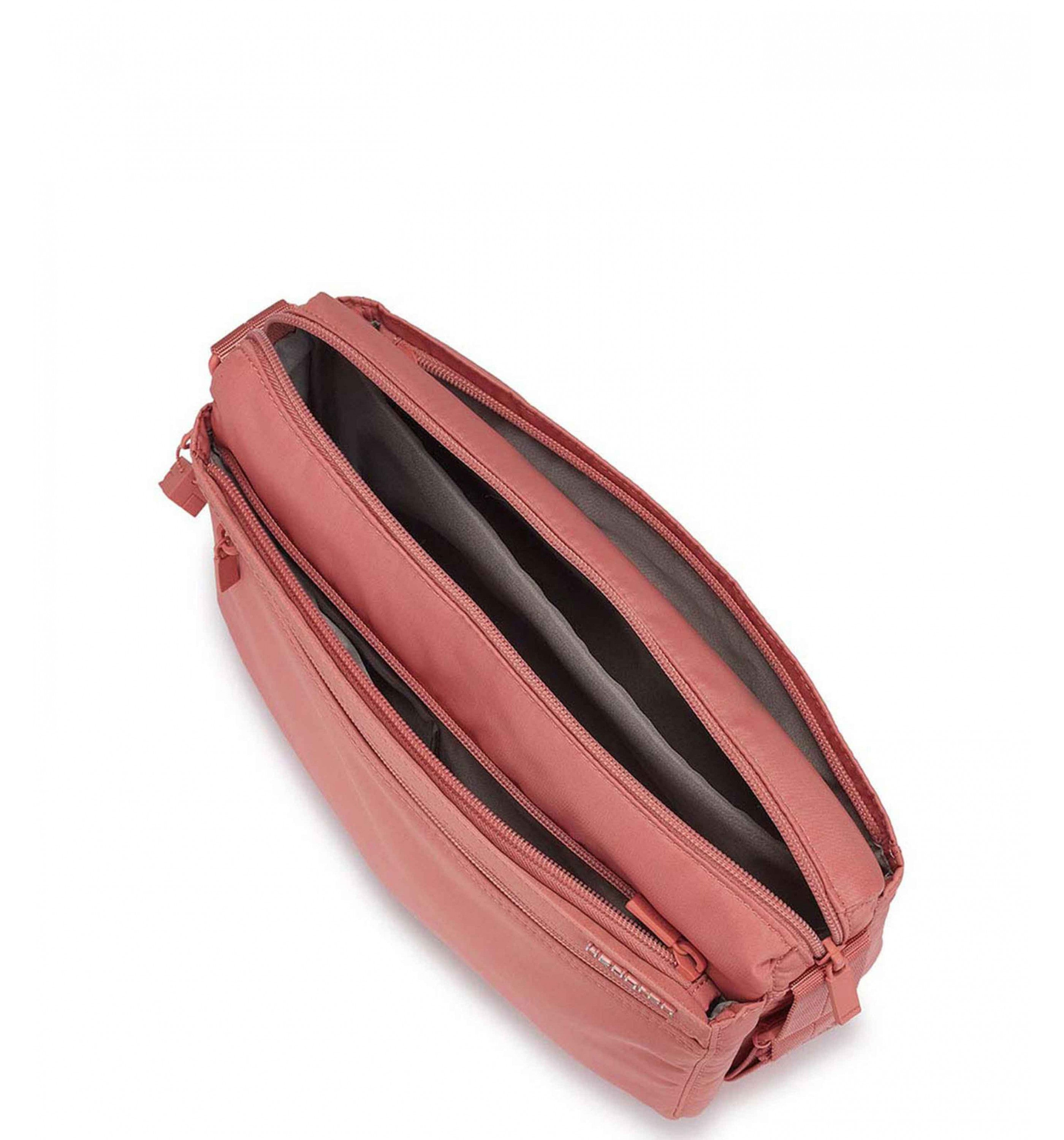 HEDGRENEye M Sling Bag