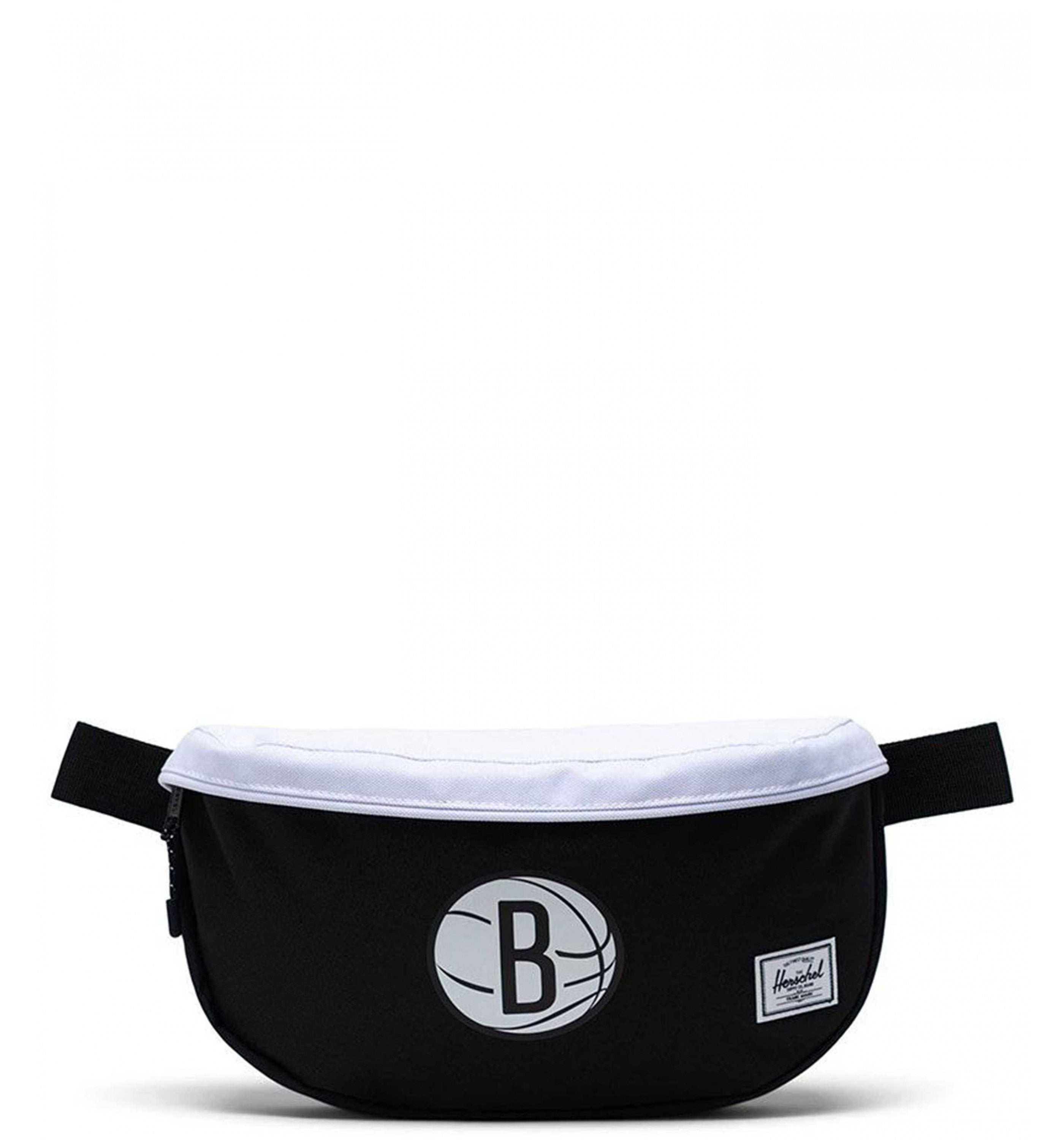 HERSCHELSixteen Superfan Accessories