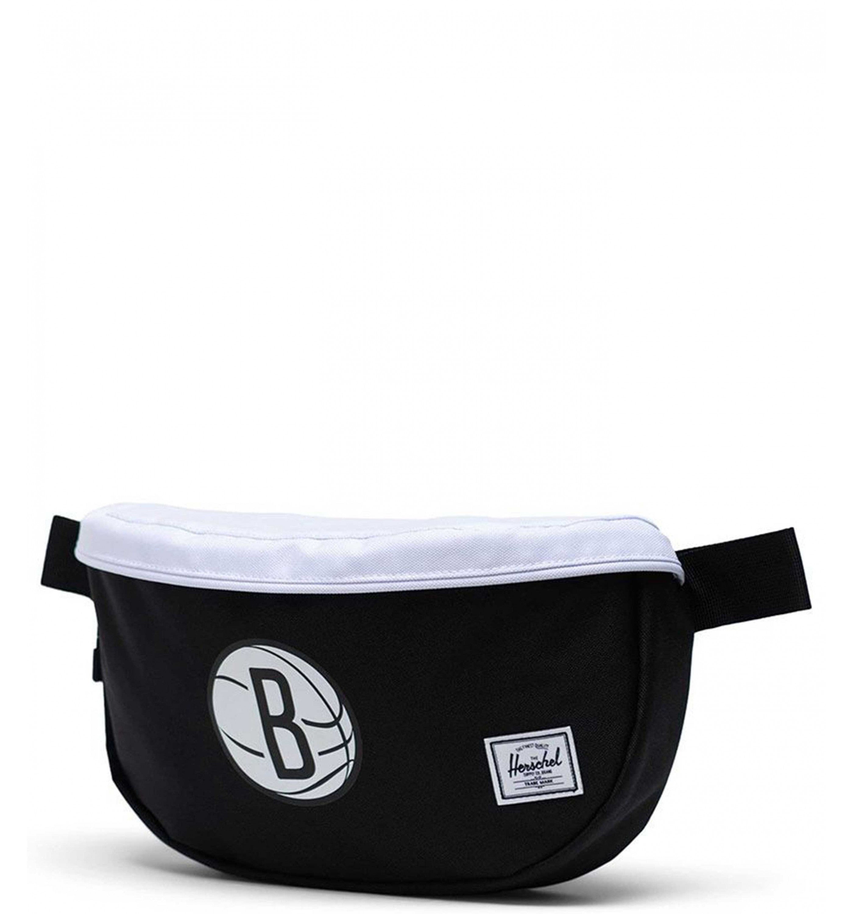 HERSCHELSixteen Superfan Accessories
