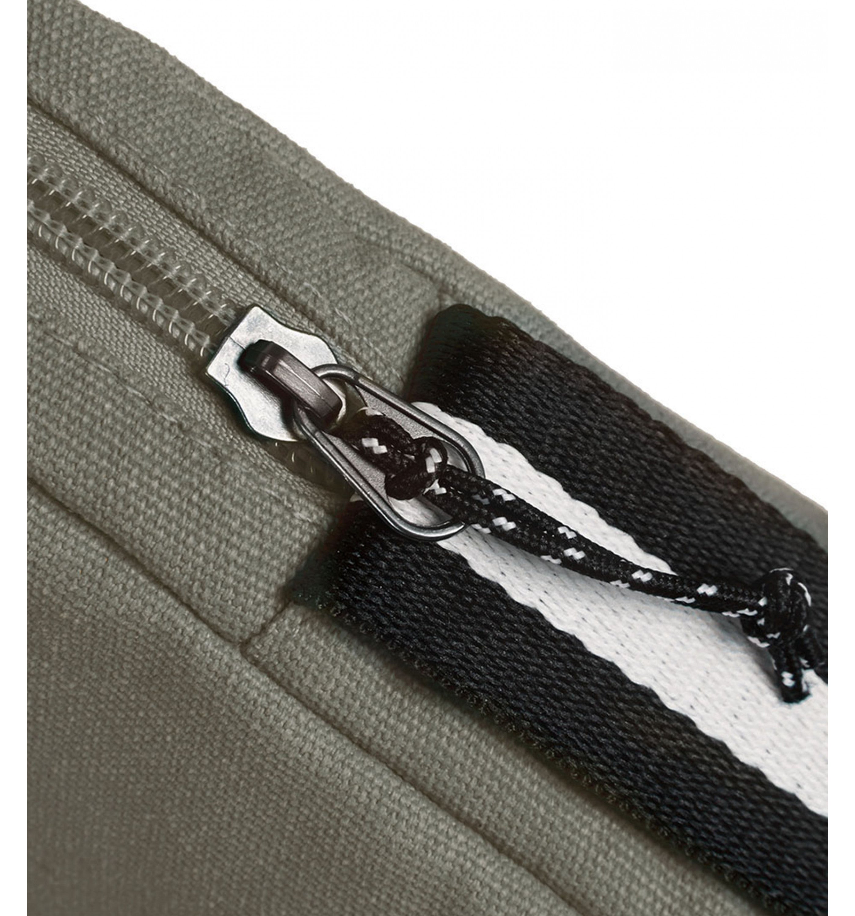 TRAVELONCoastal RFID-Blocking Mini Crossbody