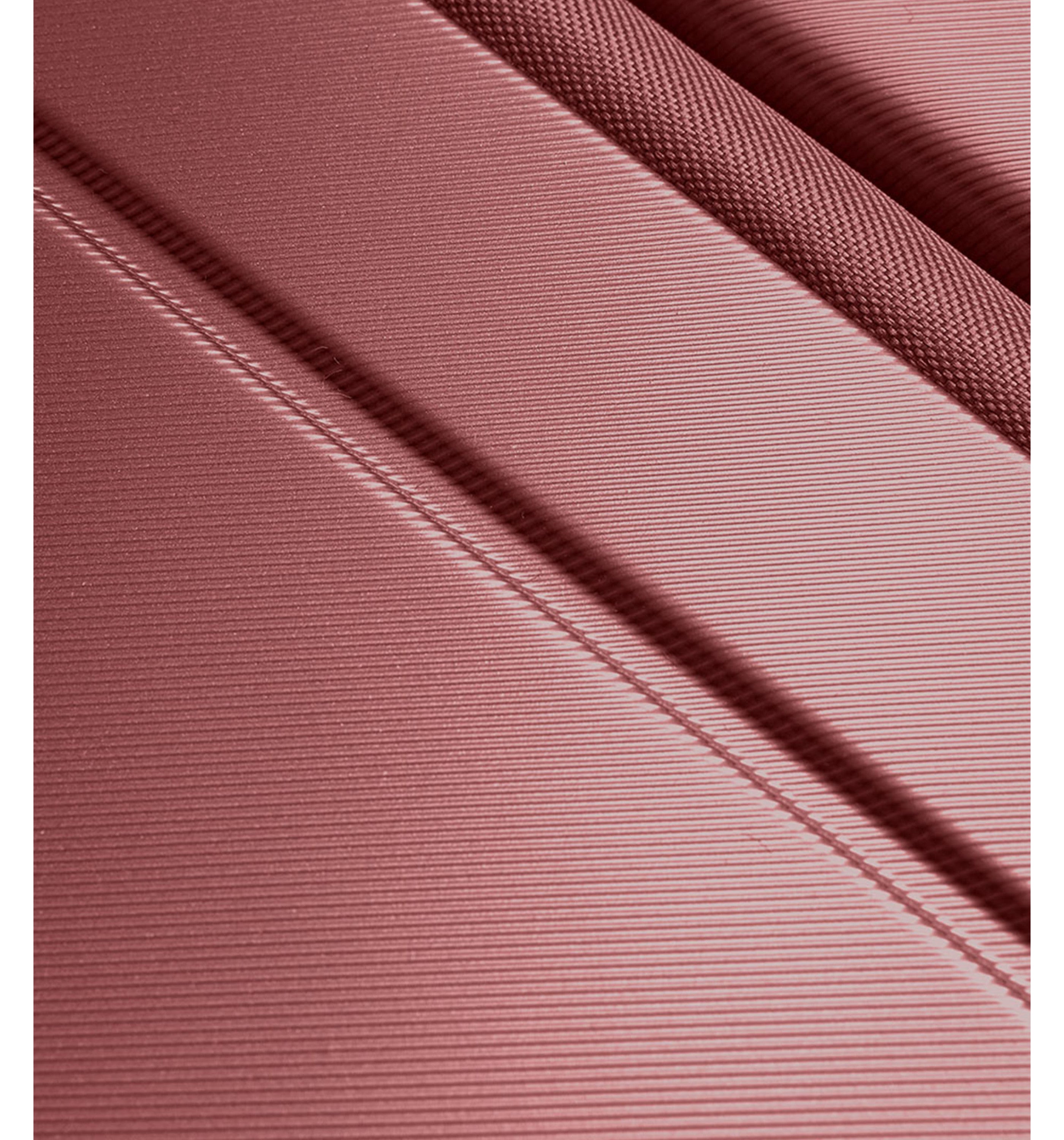 DELSEY PARISGRENELLE 2.0 RED 76 CM