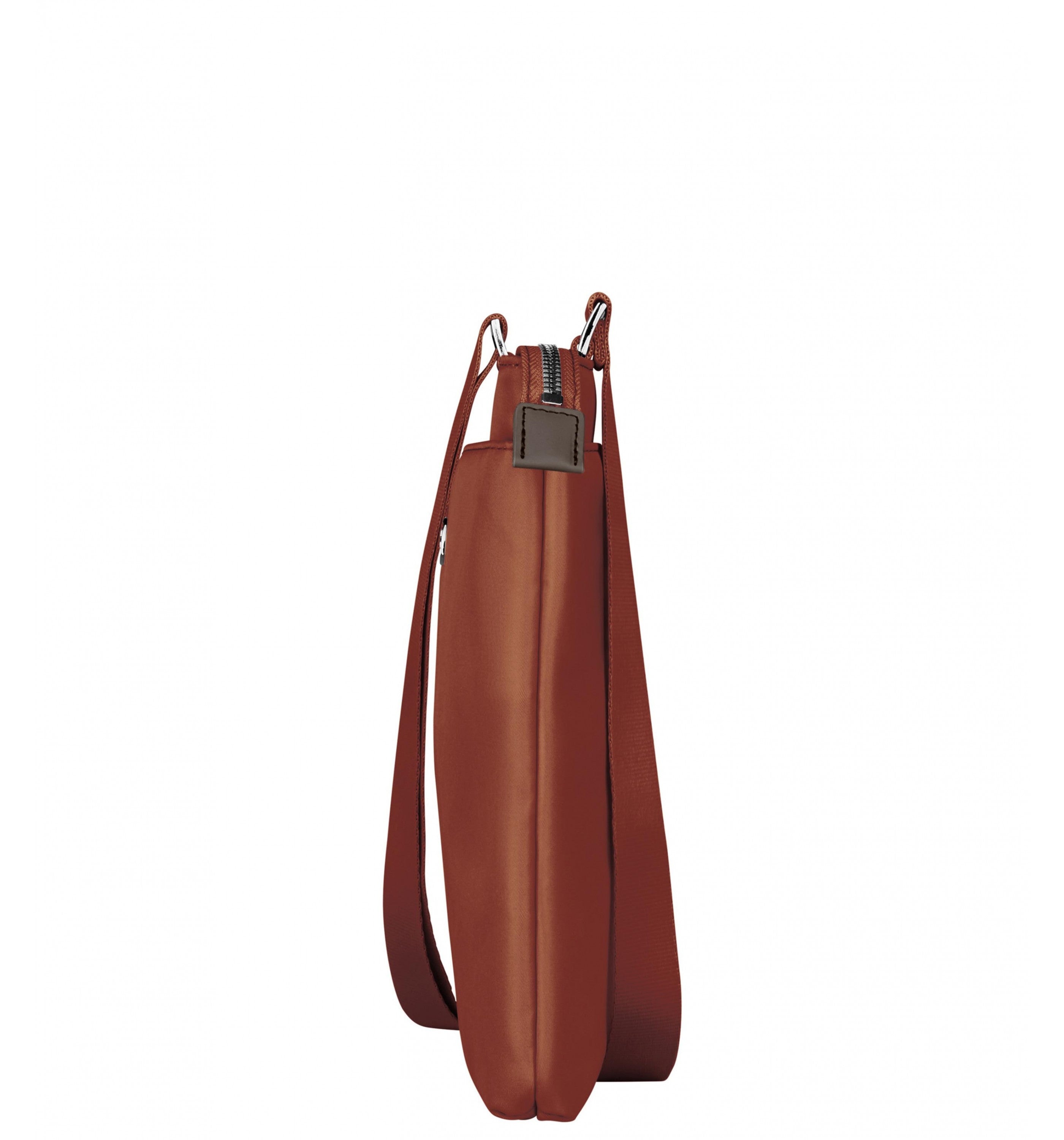 VICTORINOXVICTORIA 2.0 CASUAL-SLIM SHOULDER BAGBRICK 26 CM