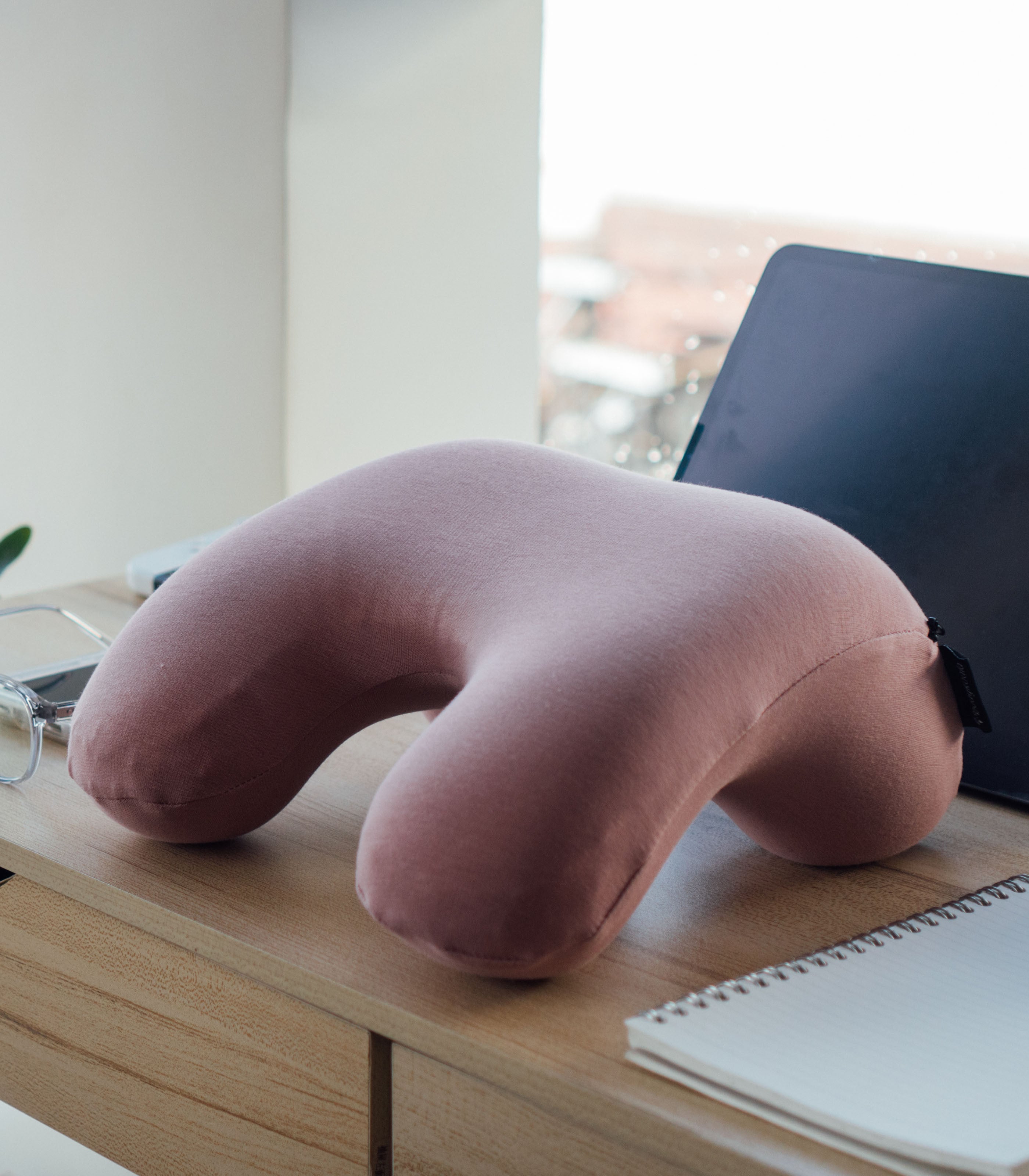 BODY KOALATravel Nap Pillow