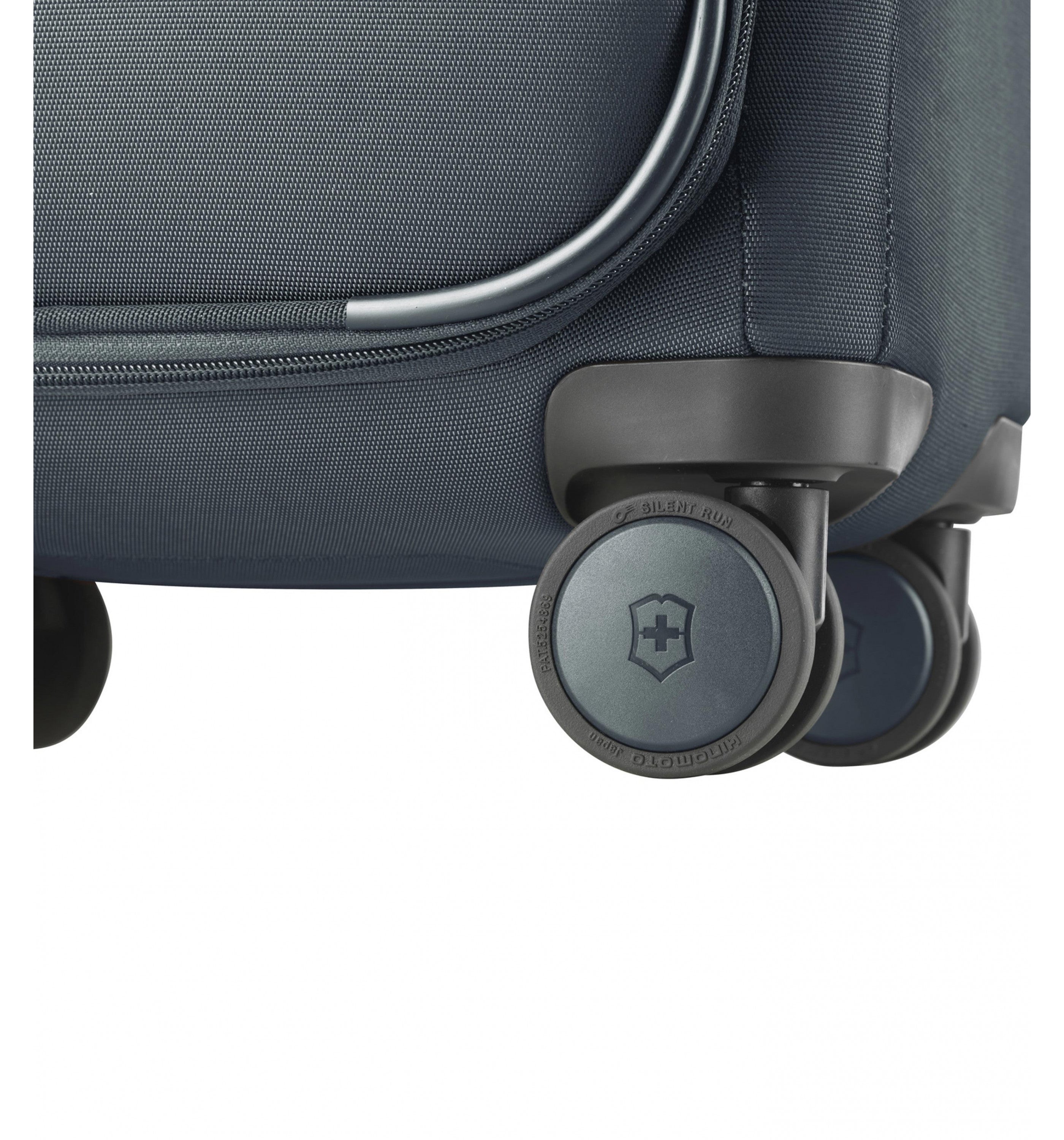 VICTORINOXCONNEX GLOBAL SOFTSIDE CARRY-ON DEEP LAKE 55 CM