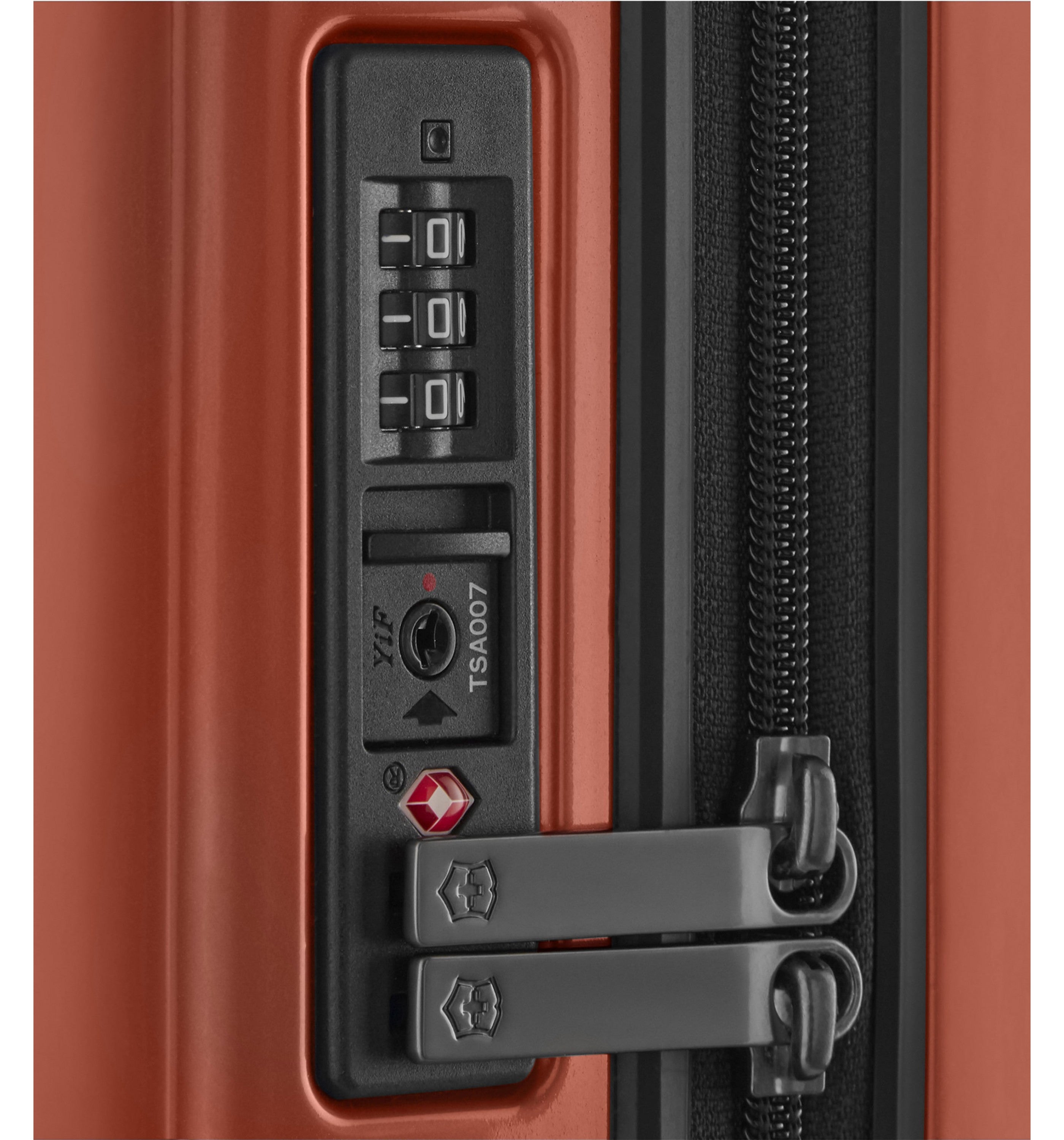 VICTORINOXAIROX GLOBAL HARDSIDE CARRY-ON ORANGE 55 CM