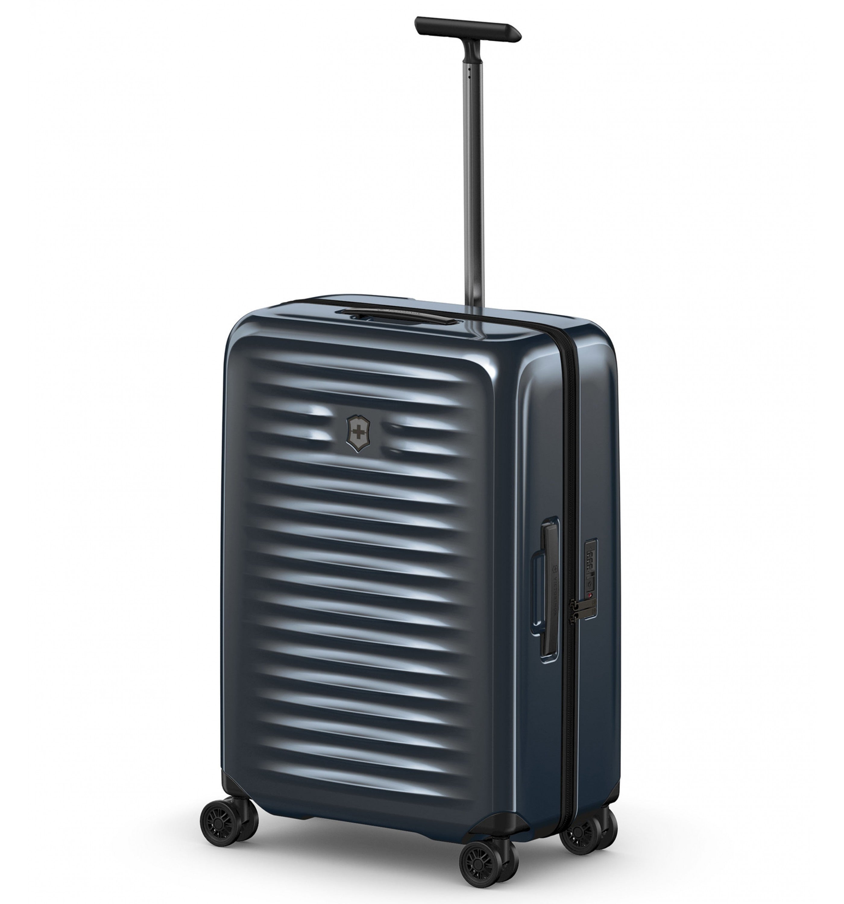 VICTORINOXAIROX MEDIUM HARDSIDE CASE DARK BLUE 69 CM