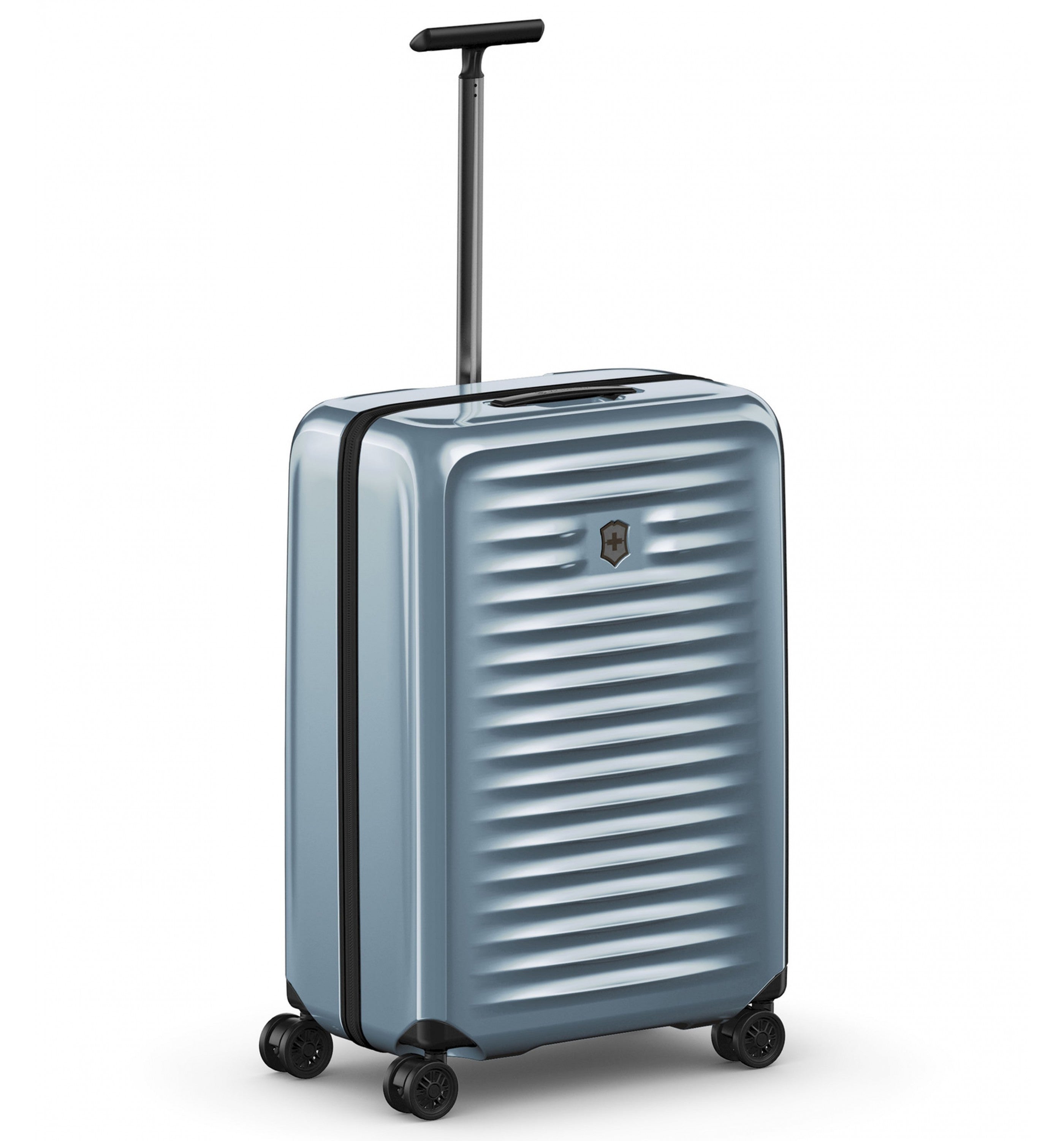 VICTORINOXAIROX MEDIUM HARDSIDE CASE LT BLUE 69 CM