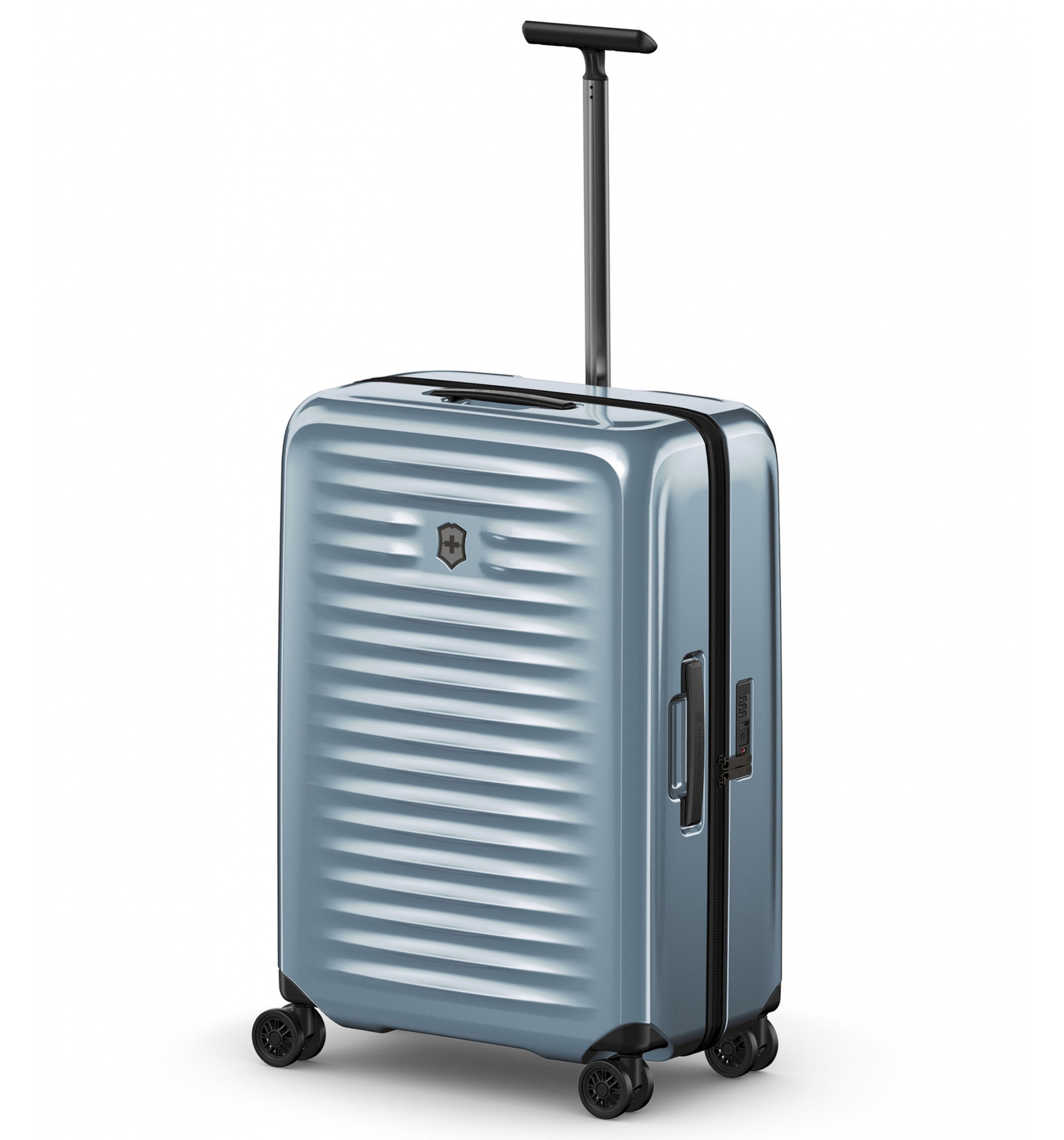 VICTORINOXAIROX MEDIUM HARDSIDE CASE LT BLUE 69 CM