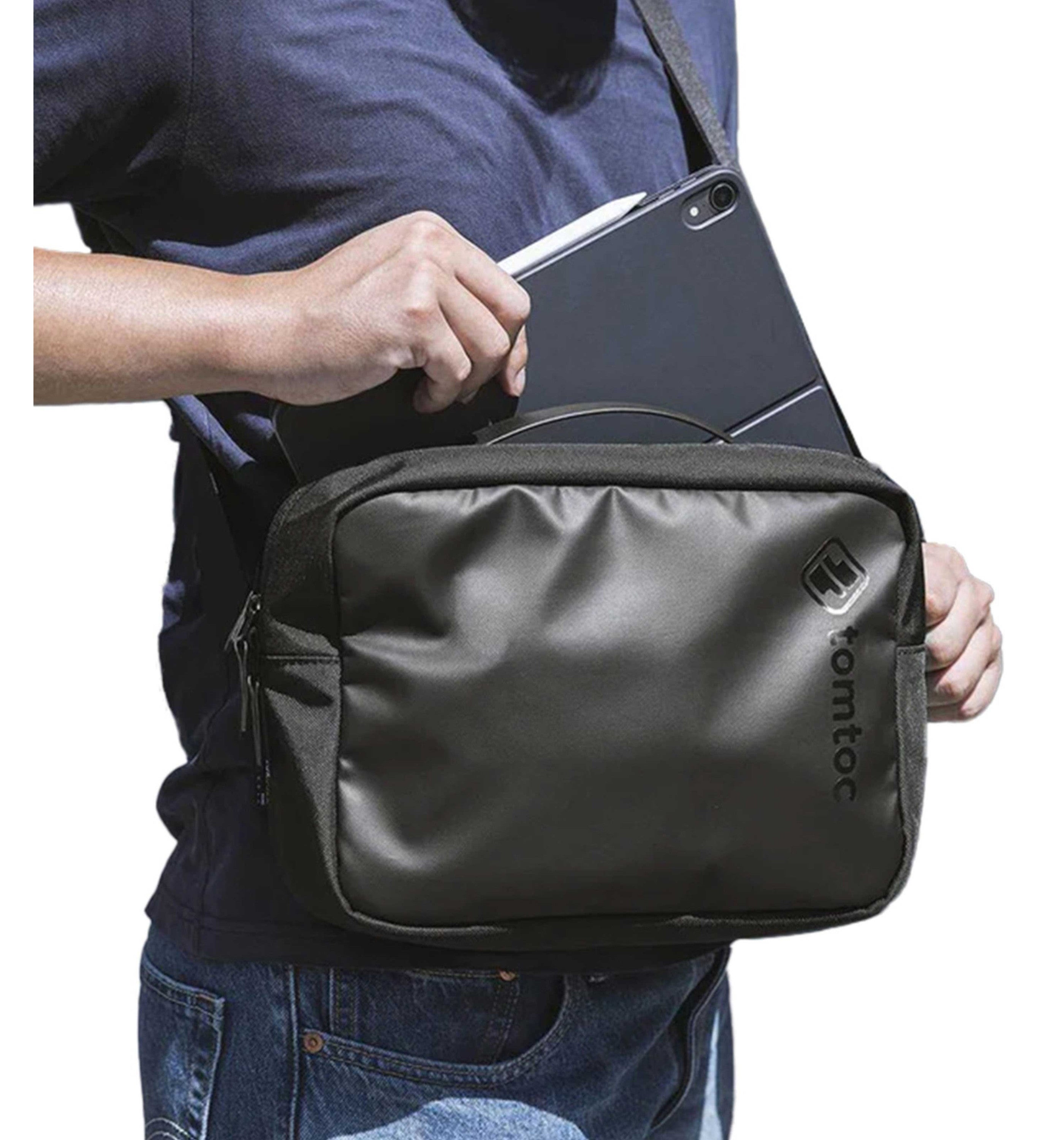 TOMTOCCrossbody / Sling Bag