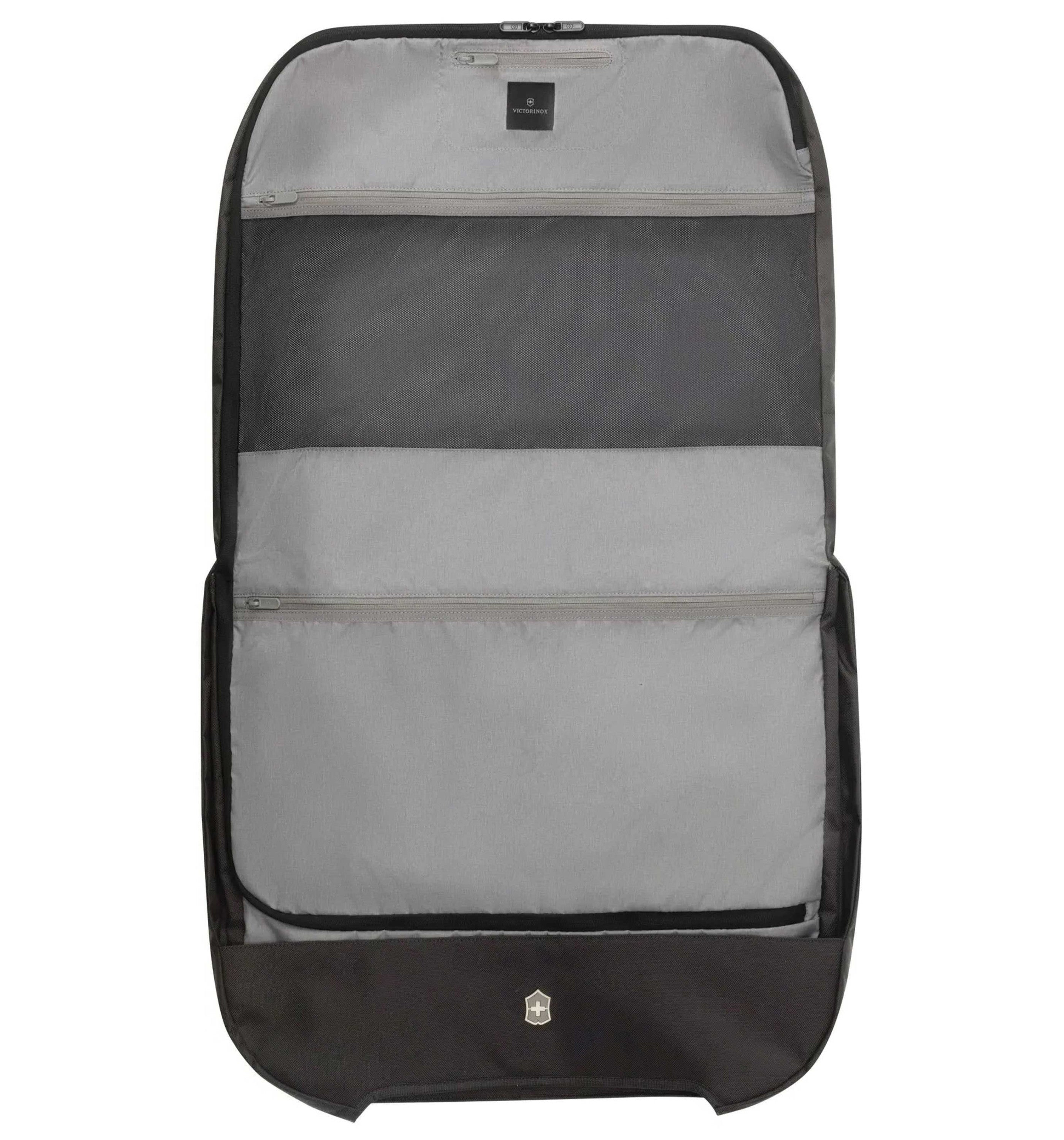 VICTORINOXWerks Traveler 6.0 Garment Sleeve