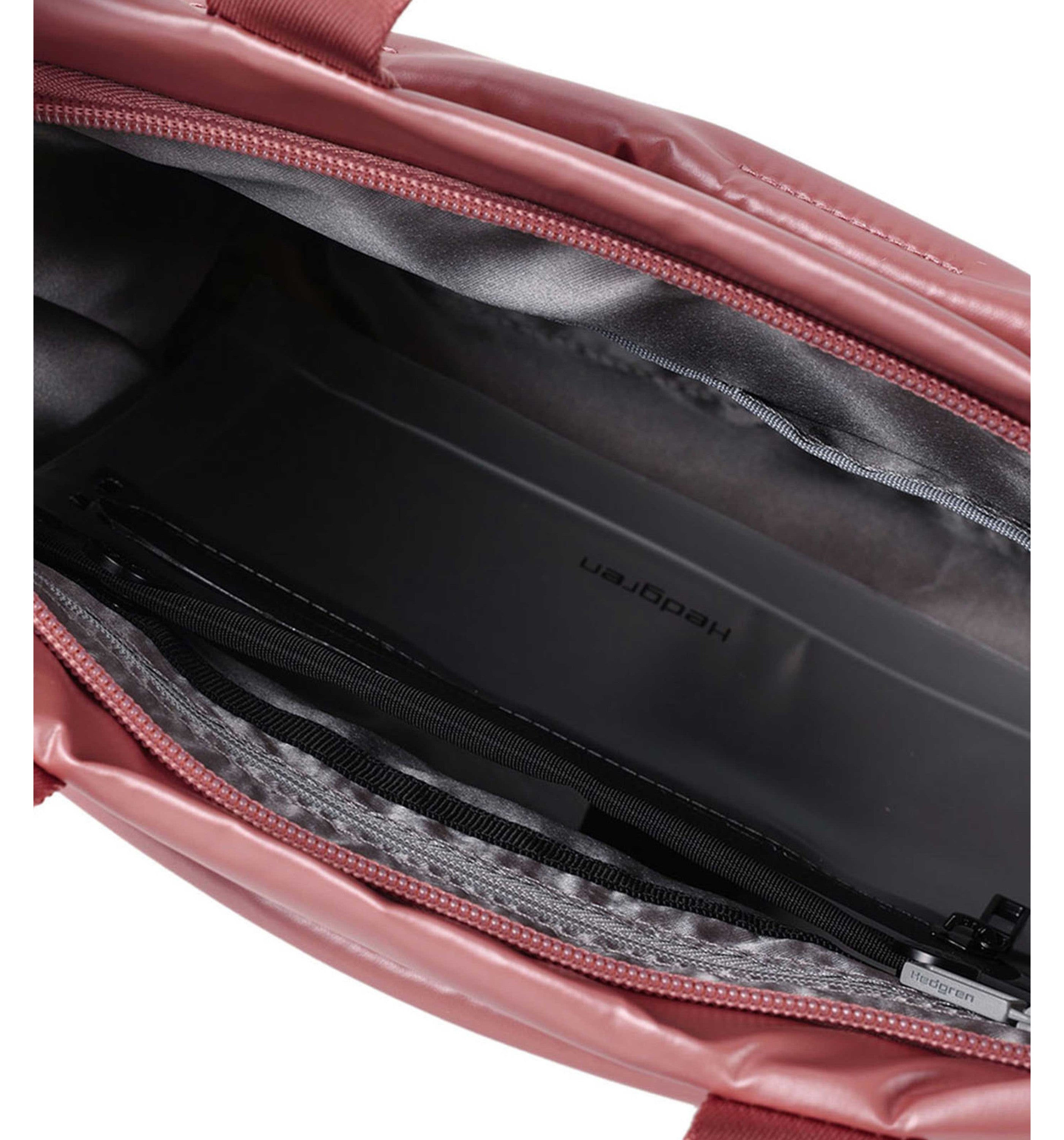 HEDGRENSofty Shoulder Bag